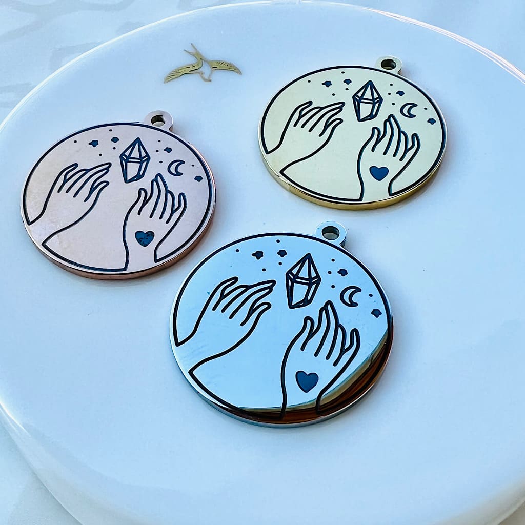 Breloques Cristal/mains/lune en acier inoxydable doré ou or rose de 25 mm