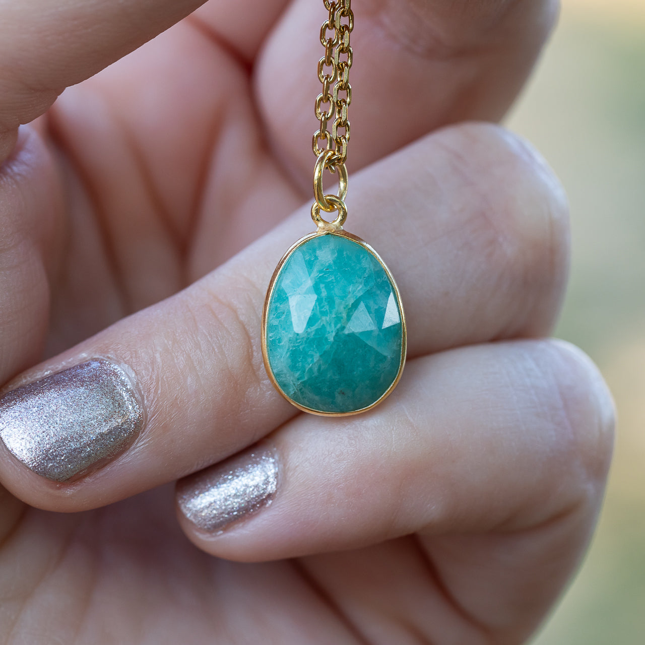 Les pendentifs " Nidhih " en Amazonite et argent 925 plaqué or ou argent 925