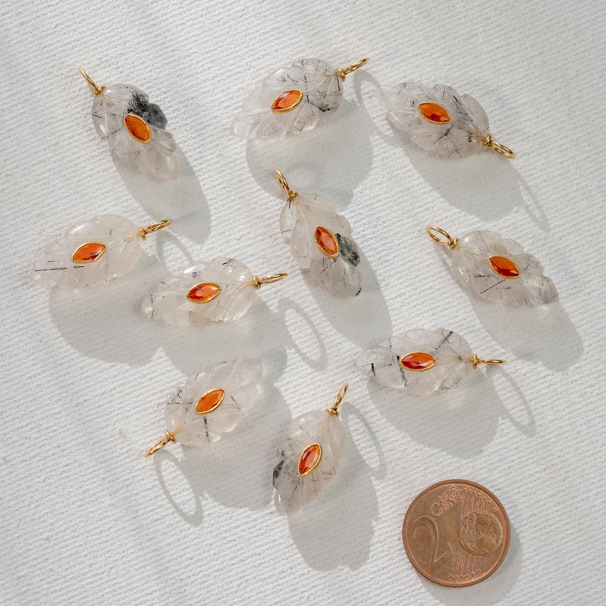 Les feuilles " Nidhih " en Quartz Tourmaliné, zirconium et argent 925 plaqué or de env 26 mm ( à l&