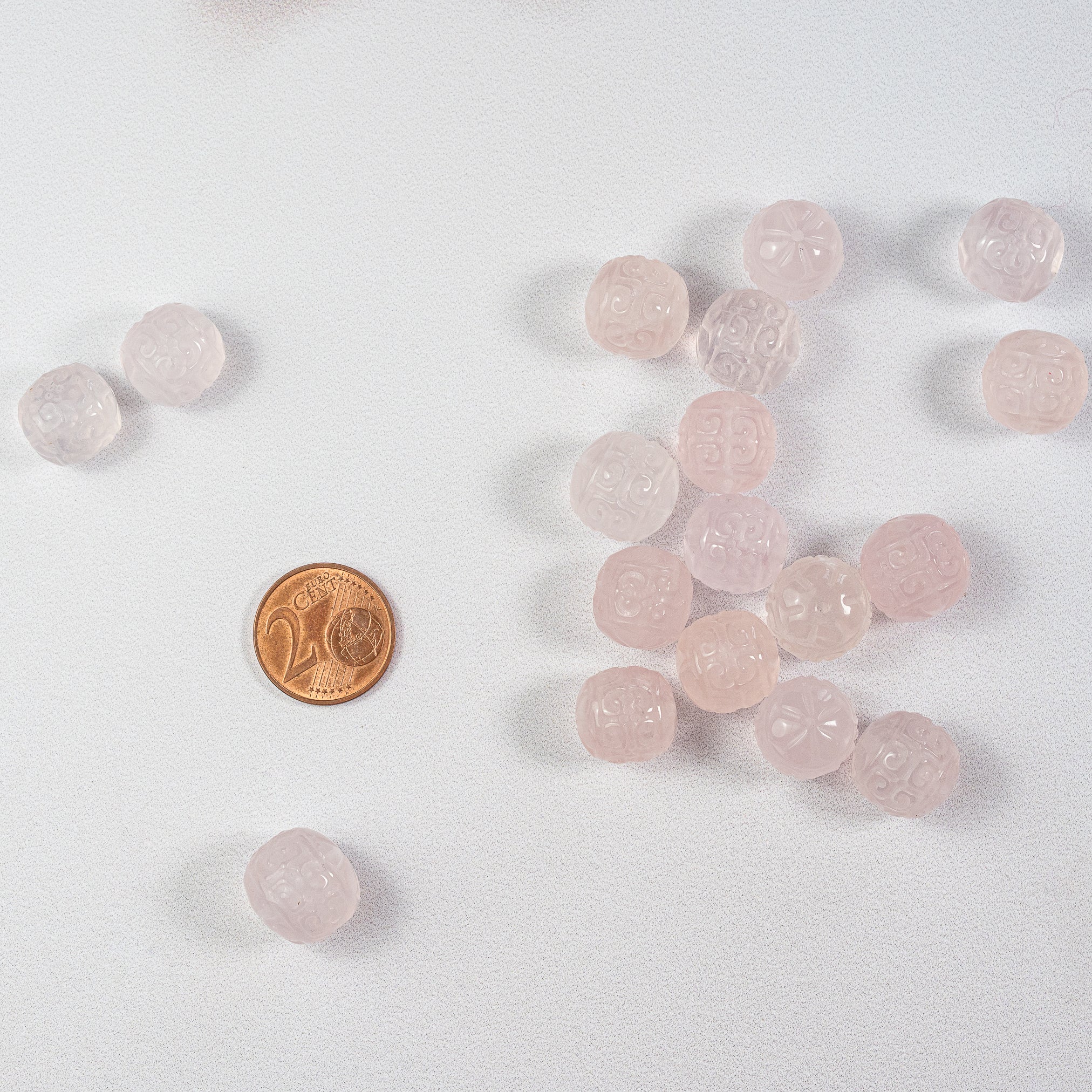 Perles sculptées rondes en Quartz rose au choix de env 13 mm ( à l&