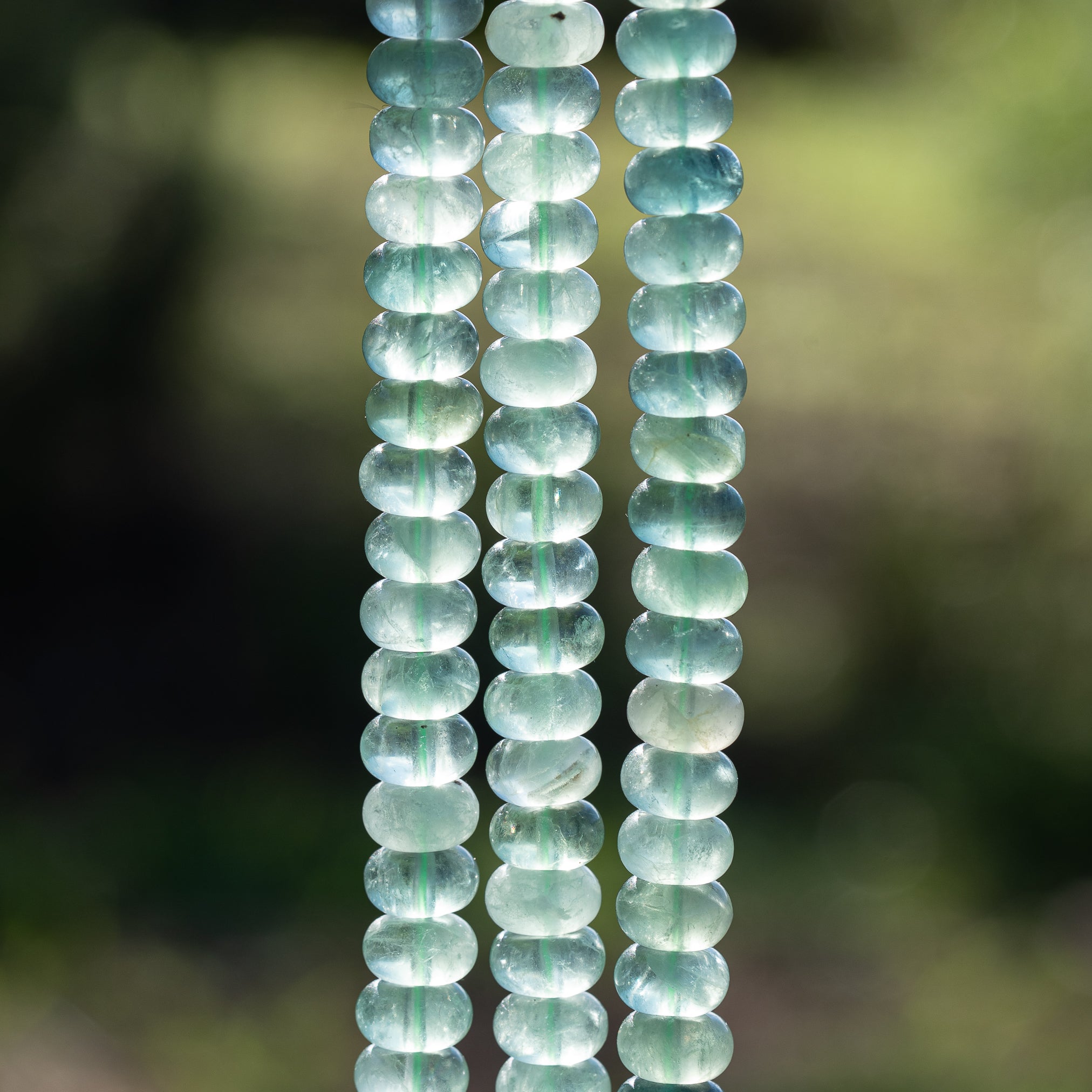 Perles rondelles lisses de Fluorite verte/bleue de env 10 x 6 mm ( lot de 10 )