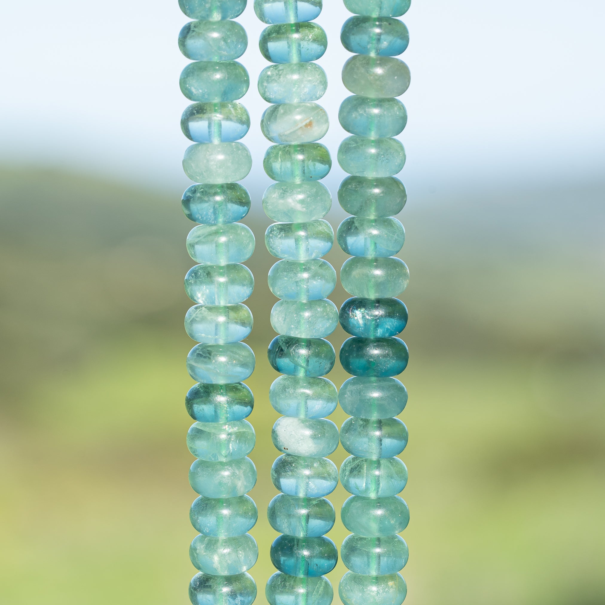 Perles rondelles lisses de Fluorite verte/bleue de env 10 x 6 mm ( lot de 10 )