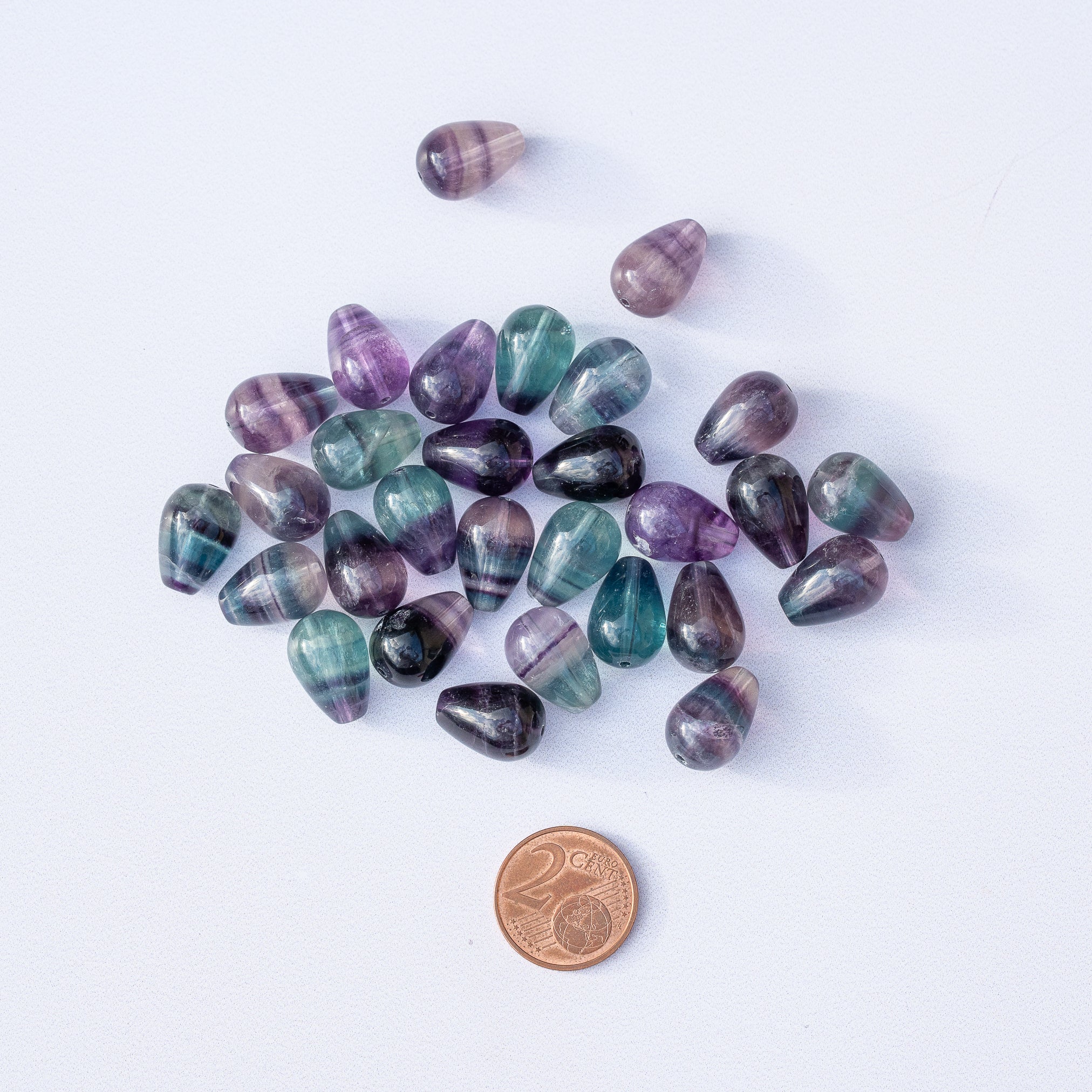 Perles gouttes lisses de Fluorite multicolore de env 14 mm ( lot de 2 )