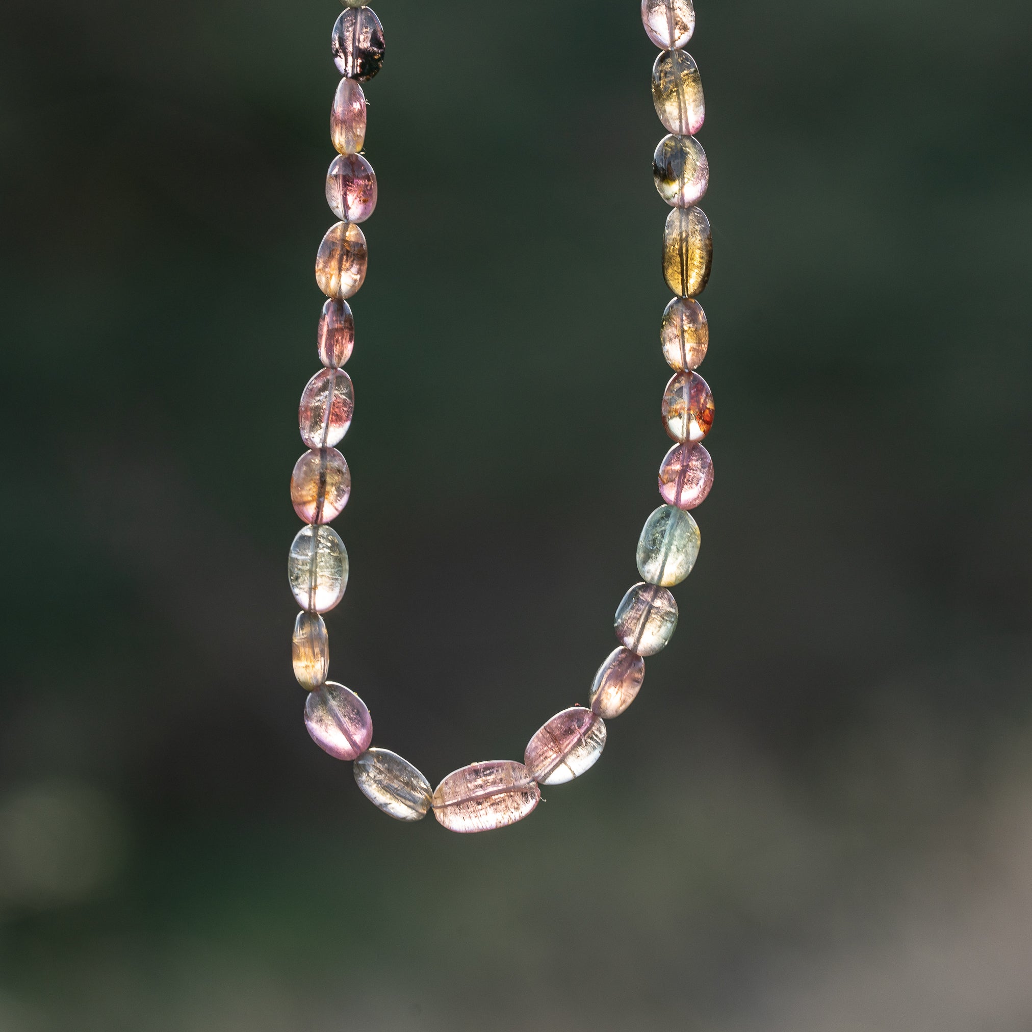 Fil de 43 cm de perles ovales lisses de Tourmaline multicolore " qualité wouah " 🌈 de 4/10 mm ( fil 10 )