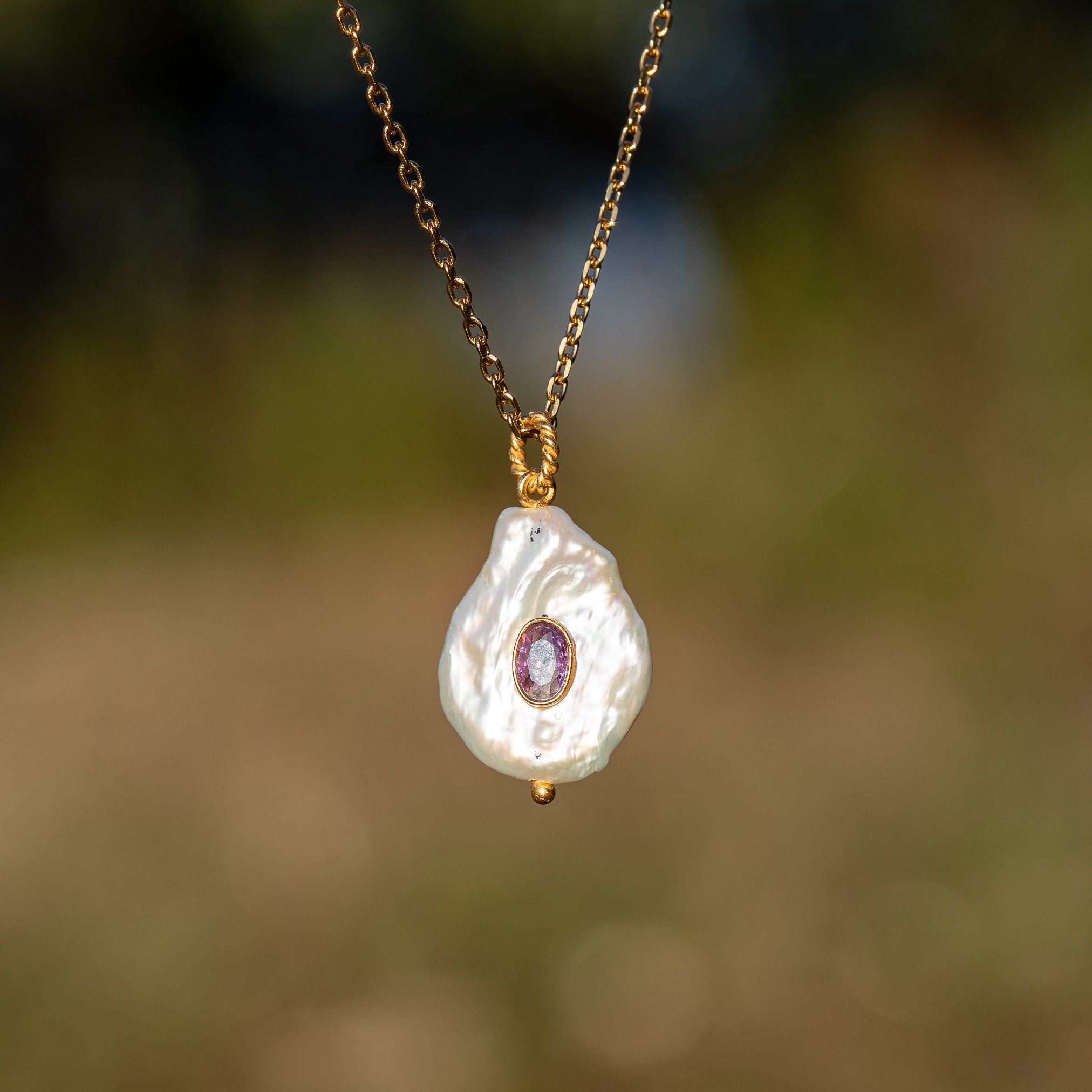 Les charms " Nidhih " en perles d&