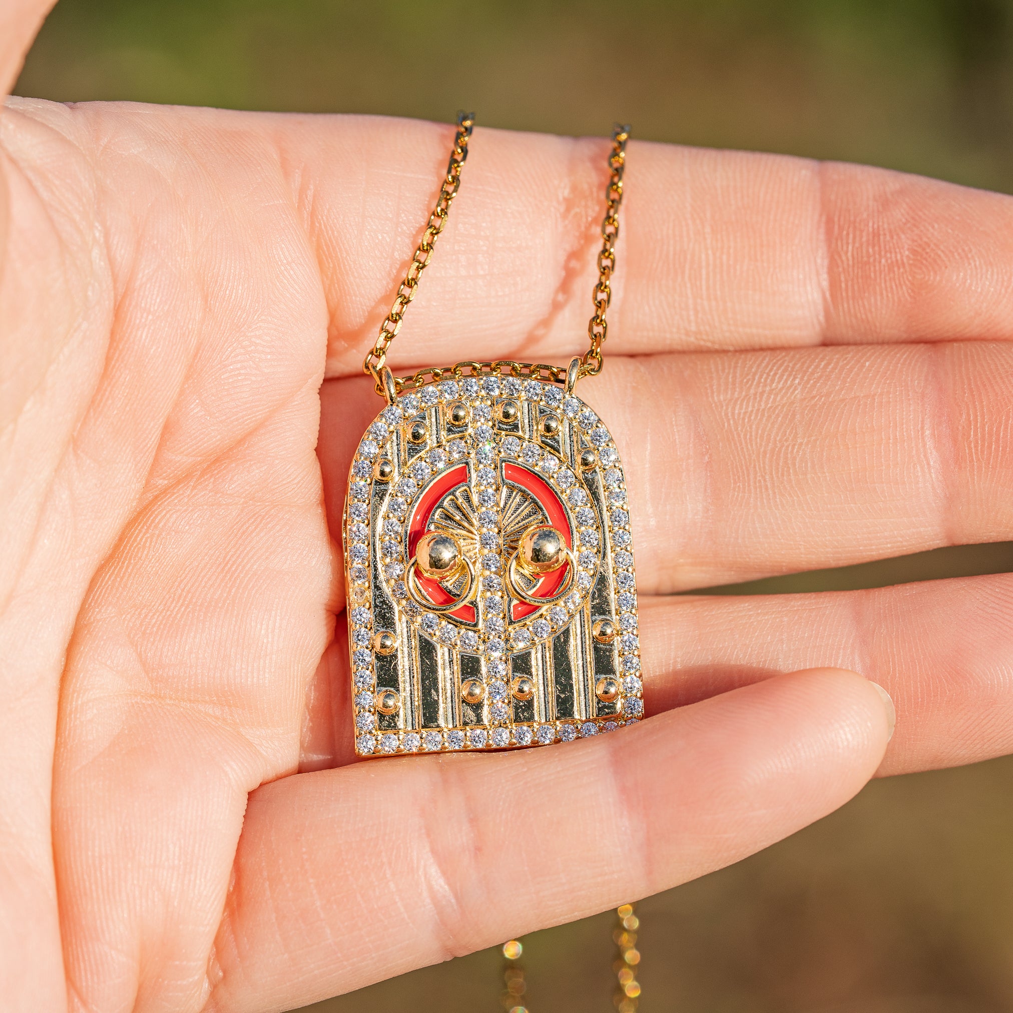 Breloques arche/porte émaillées en laiton plaqué or 18k et zirconium de 31,5 mm ( à l&