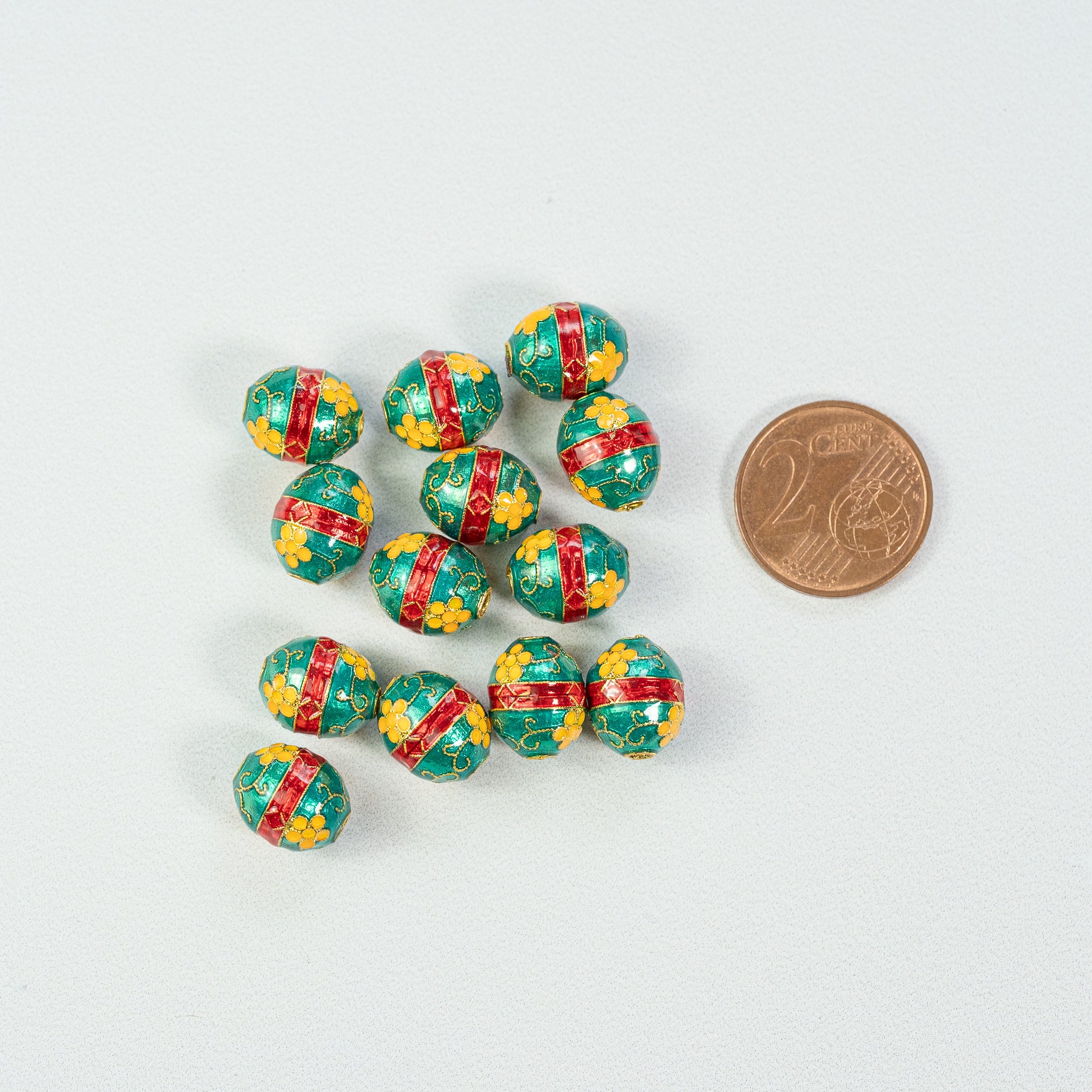 Perles fleurs ovales émaillées en laiton plaqué or 18K de 11 mm ( à l&