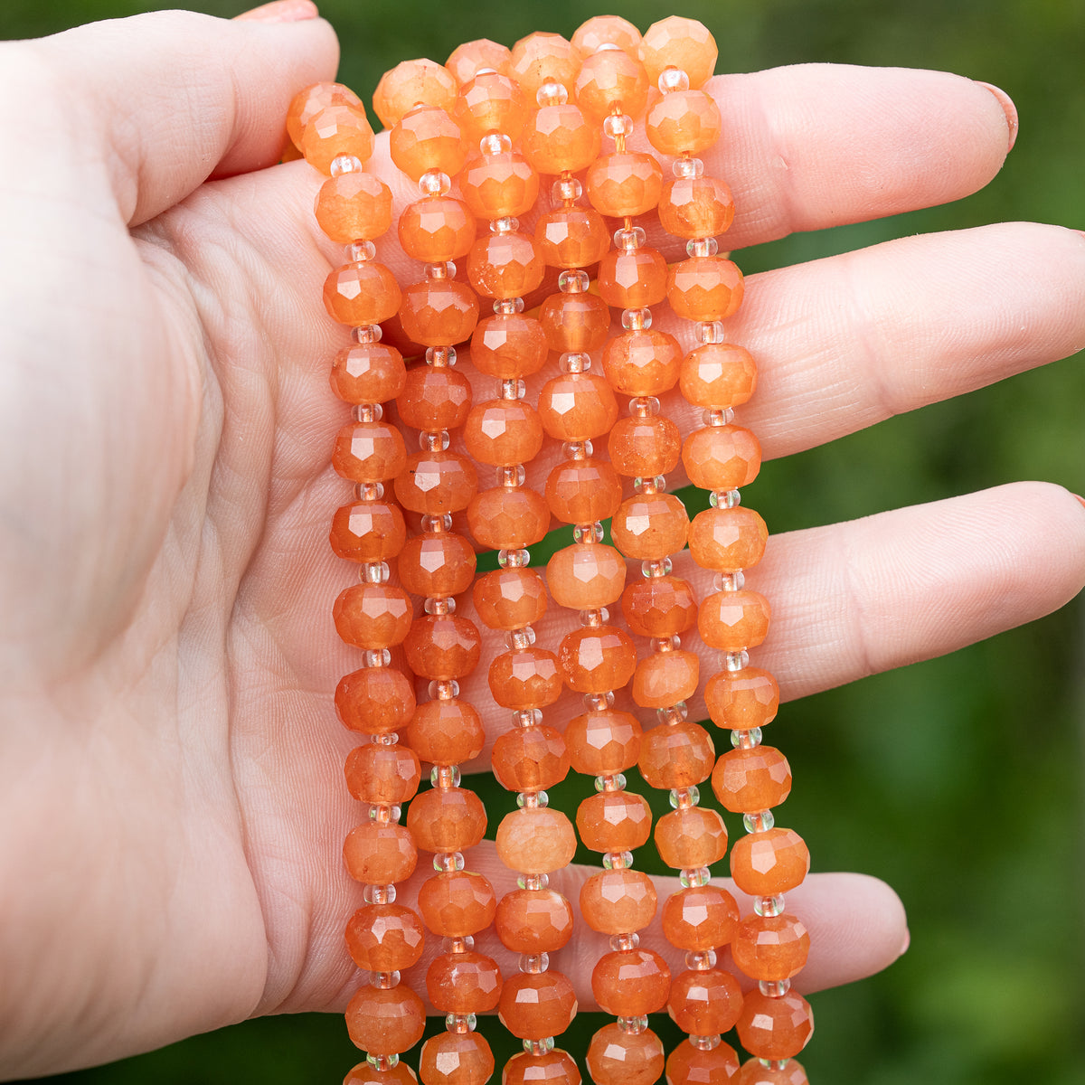 Perles rondelles facettes en Aventurine orange de env 7,5 x 6/6,5 mm ( rang de env 46 perles )