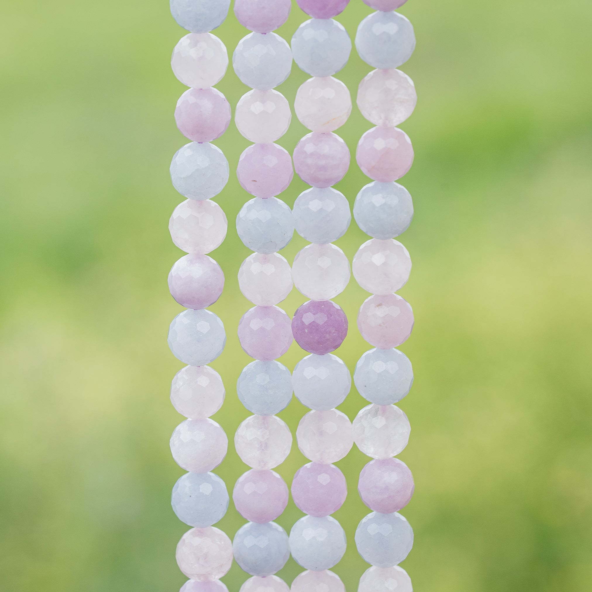 Perles rondes facettes de Quartz rose, Améthyste, Aigue-marine de 9,5 mm ( 1/2 rang de 20 perles )