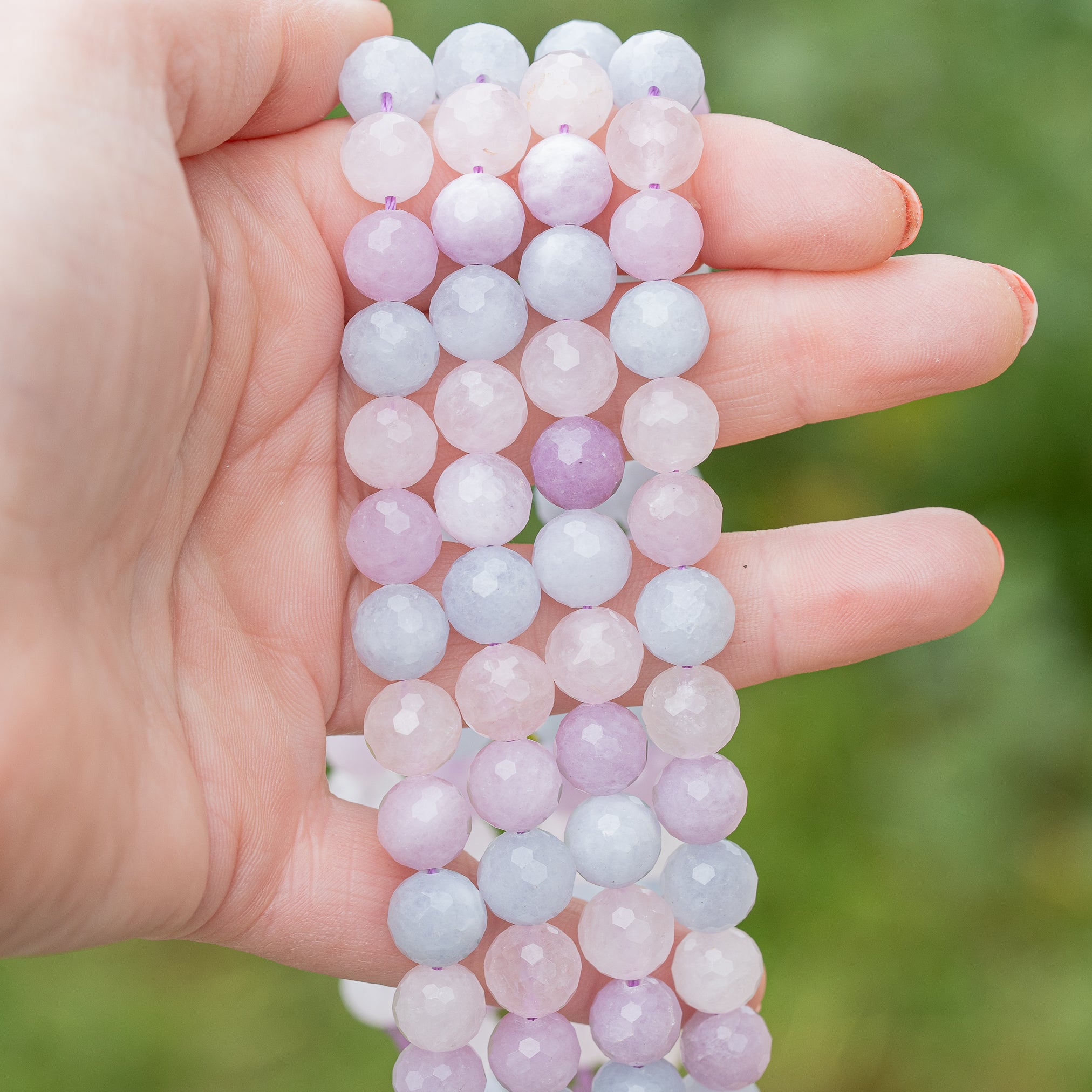 Perles rondes facettes de Quartz rose, Améthyste, Aigue-marine de 9,5 mm ( 1/2 rang de 20 perles )