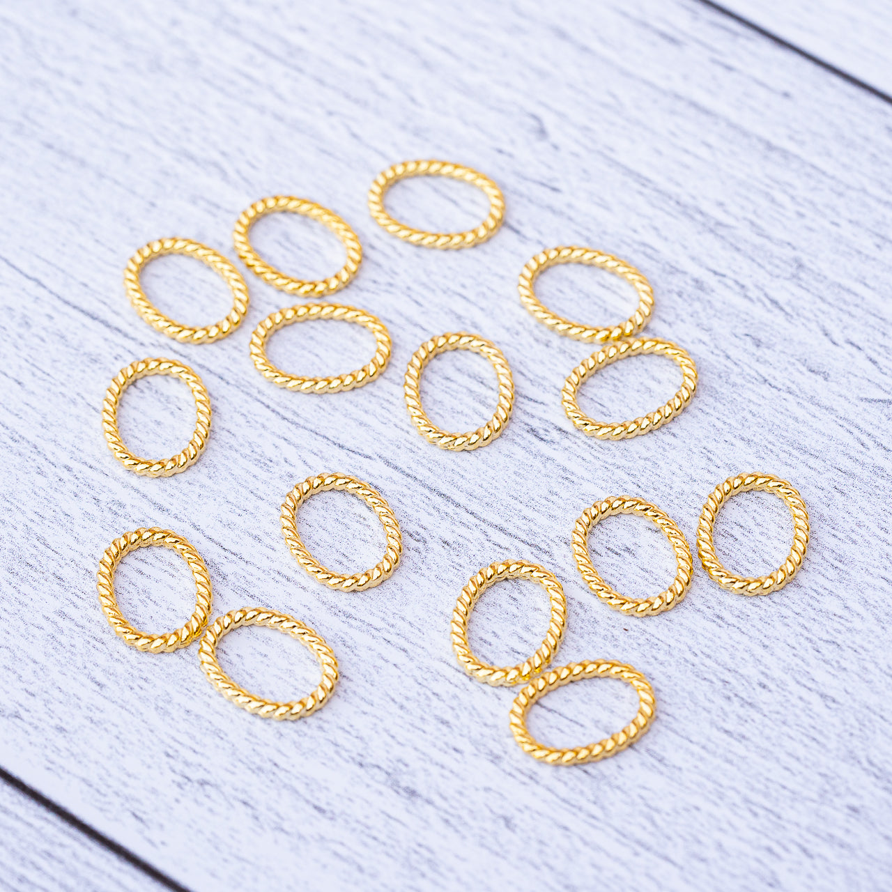 Anneaux fermés ovales torsadés laiton plaqués or 18 k de 12 mm ( lot de 4 )