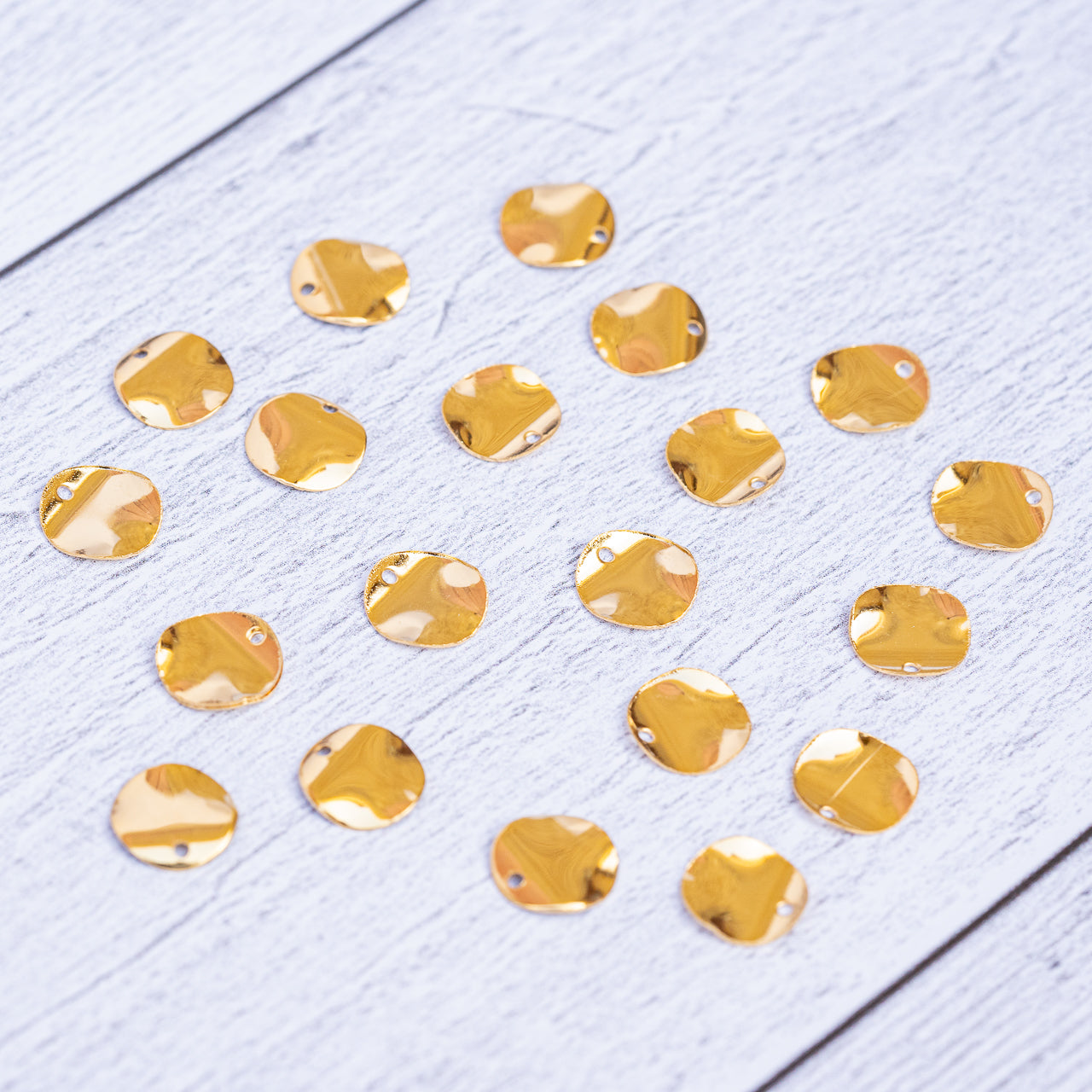 Petites médailles en acier inoxydable plaqué or 24k de 10 mm ( lot de 2 )