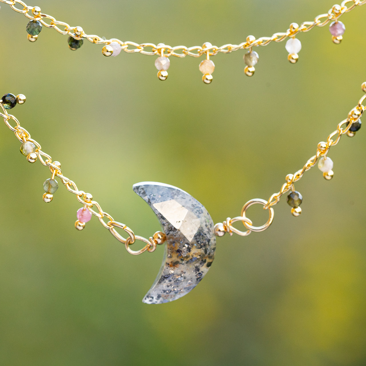 Les " Nidhih " lunes en Quartz à Graphite de env 17 mm ( à l&