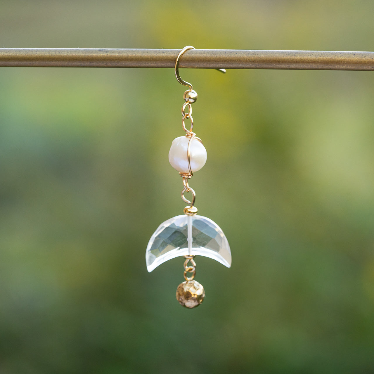 Les " Nidhih " lunes en Chrysoprase de env 17 mm ( à l&