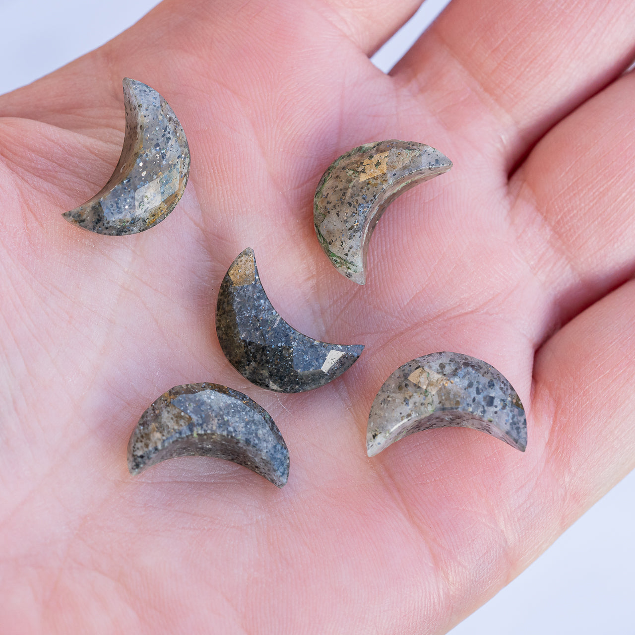 Les " Nidhih " lunes en Quartz à Graphite de env 17 mm ( à l&