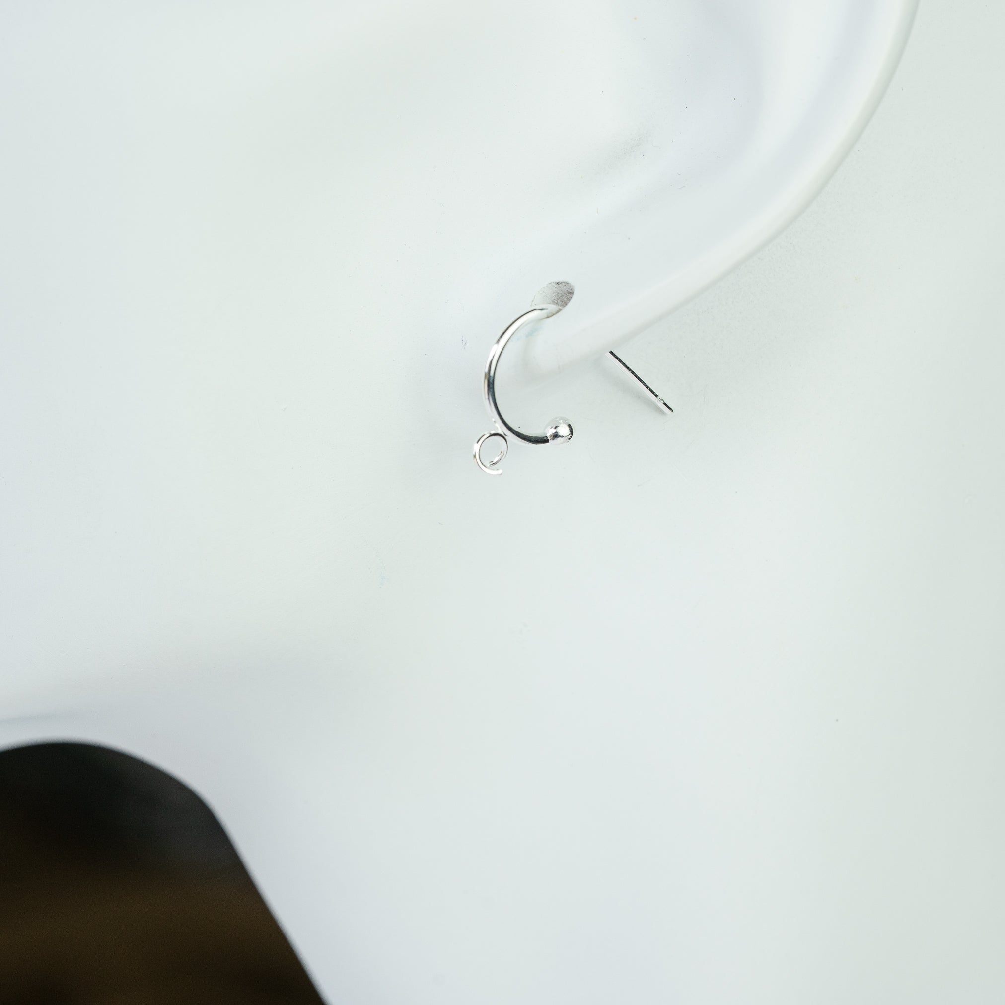 Demi-créoles avec boucle en acier inoxydable argenté de 12,5 mm ( la paire )