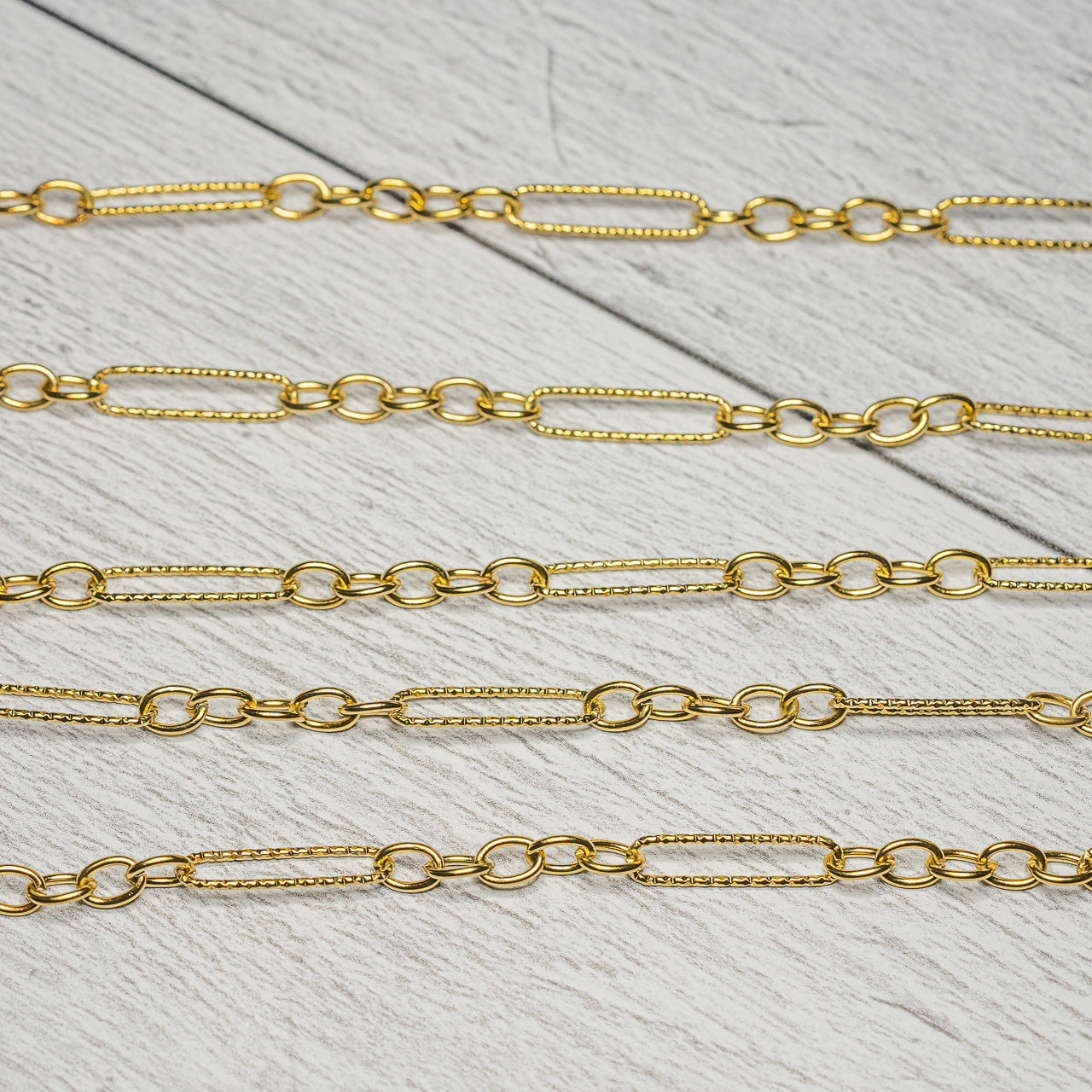 Chaine " Singapour " en acier inoxydable 304 plaqué or 18k ( par 50cm )