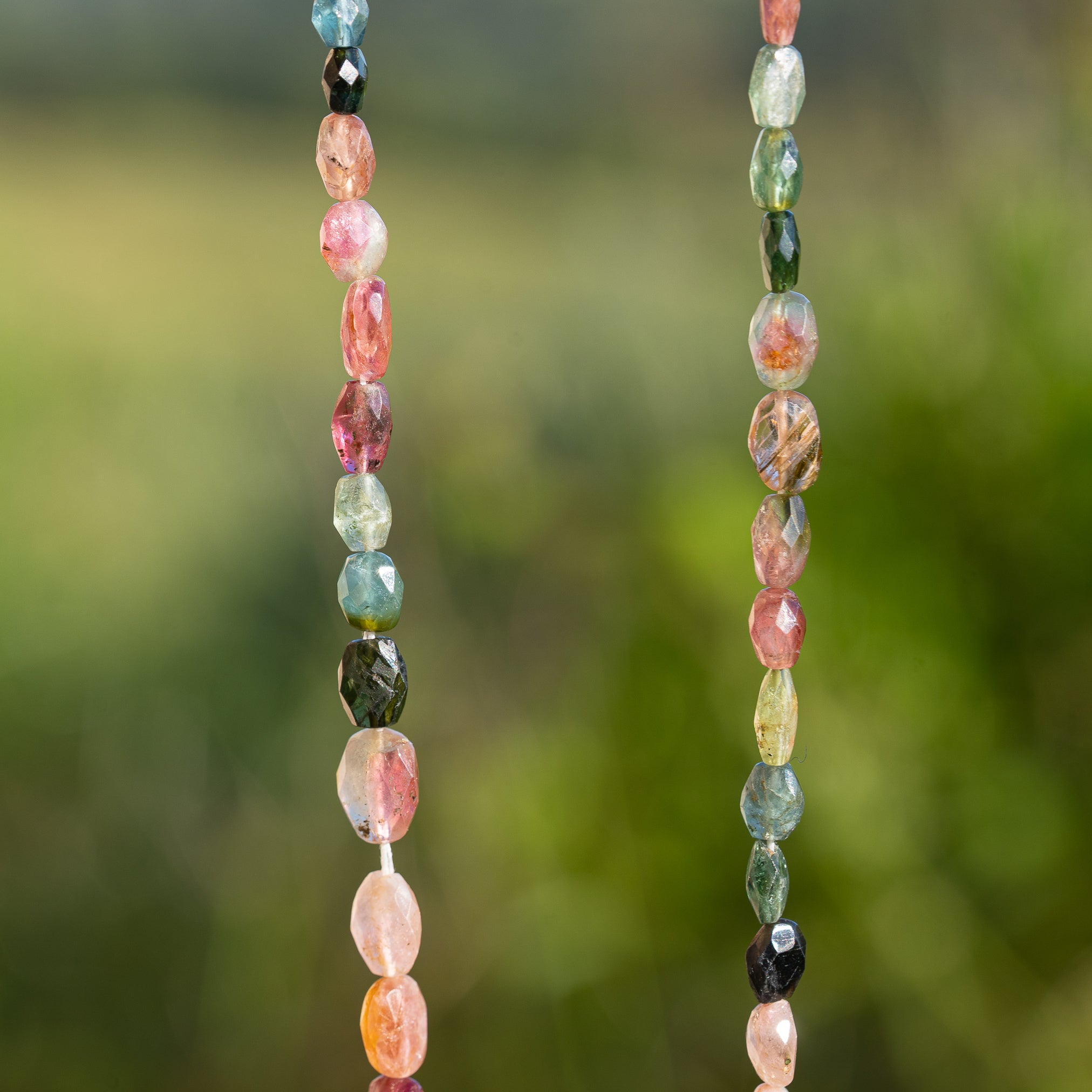 Perles ovales facettes de Tourmaline multicolore de 5,5 à 13 mm au choix ( à l&