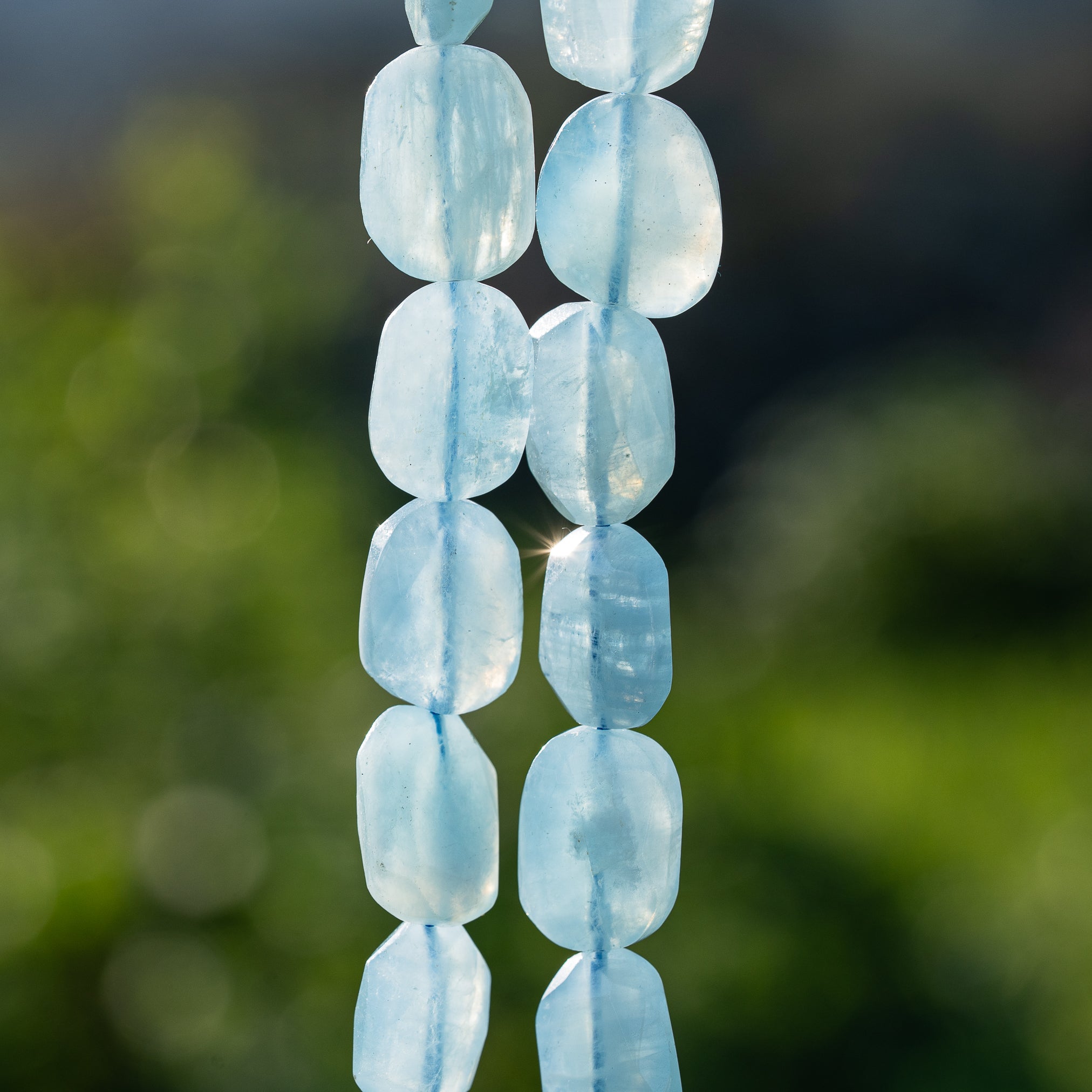 Perles rectangles facettes en Aigue-marine de env 15 à 20 mm ( à l&