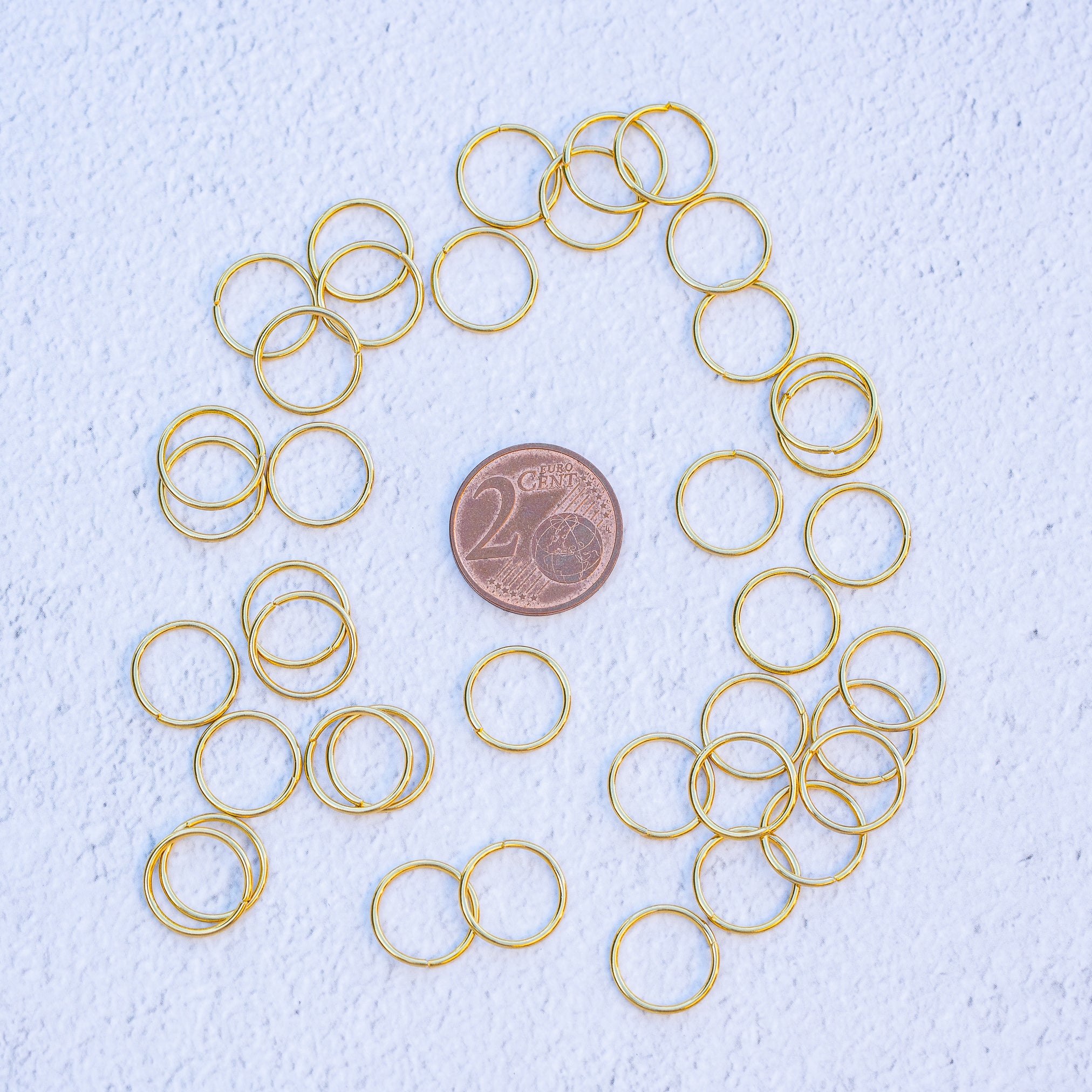 Anneaux de jonction ronds en acier inoxydable plaqué or 24k de 12 x 1 mm ( lot de 4 )