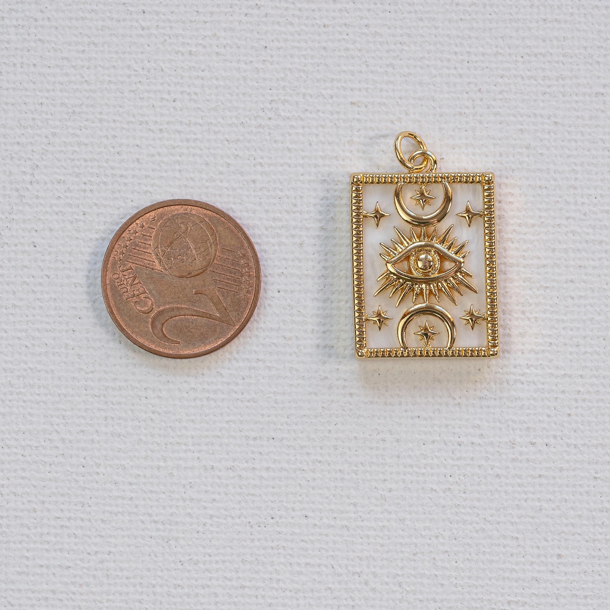 Breloques rectangle oeil/lune/étoile en nacre et laiton plaqué or 18k de 24,5 mm ( à l&