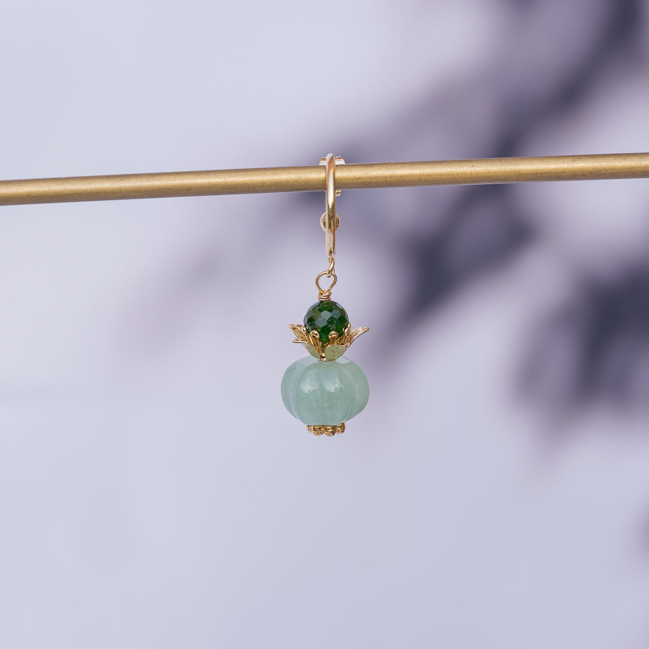 Perles rondelles sculptées " citrouilles " en Aventurine verte de env 14 x 10 mm ( à l&