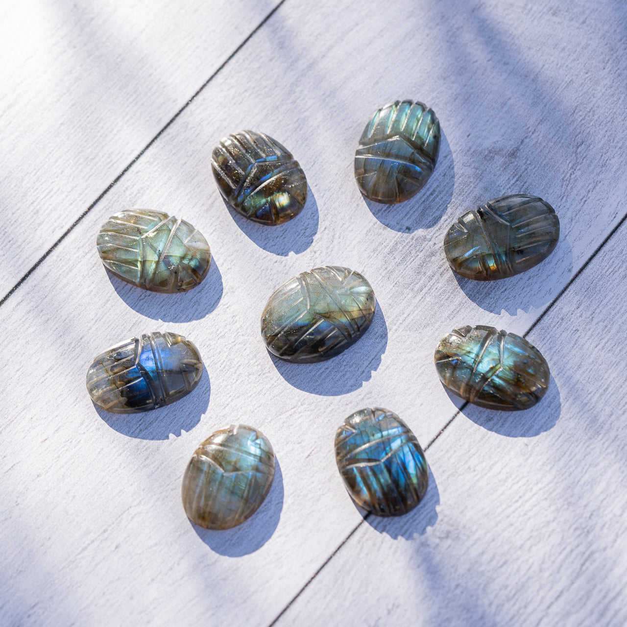 Les " Nidhih " scarabée en Labradorite de 2,5 cm perçage au choix ( à l&