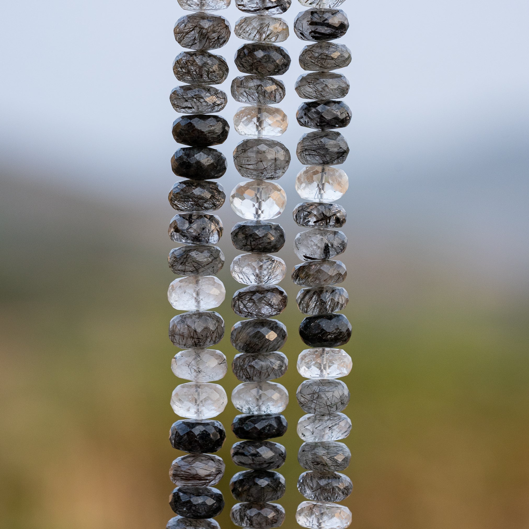 Perles rondelles facettes de Quartz Tourmaliné de env 9,3 mm ( lot de 2 perles )