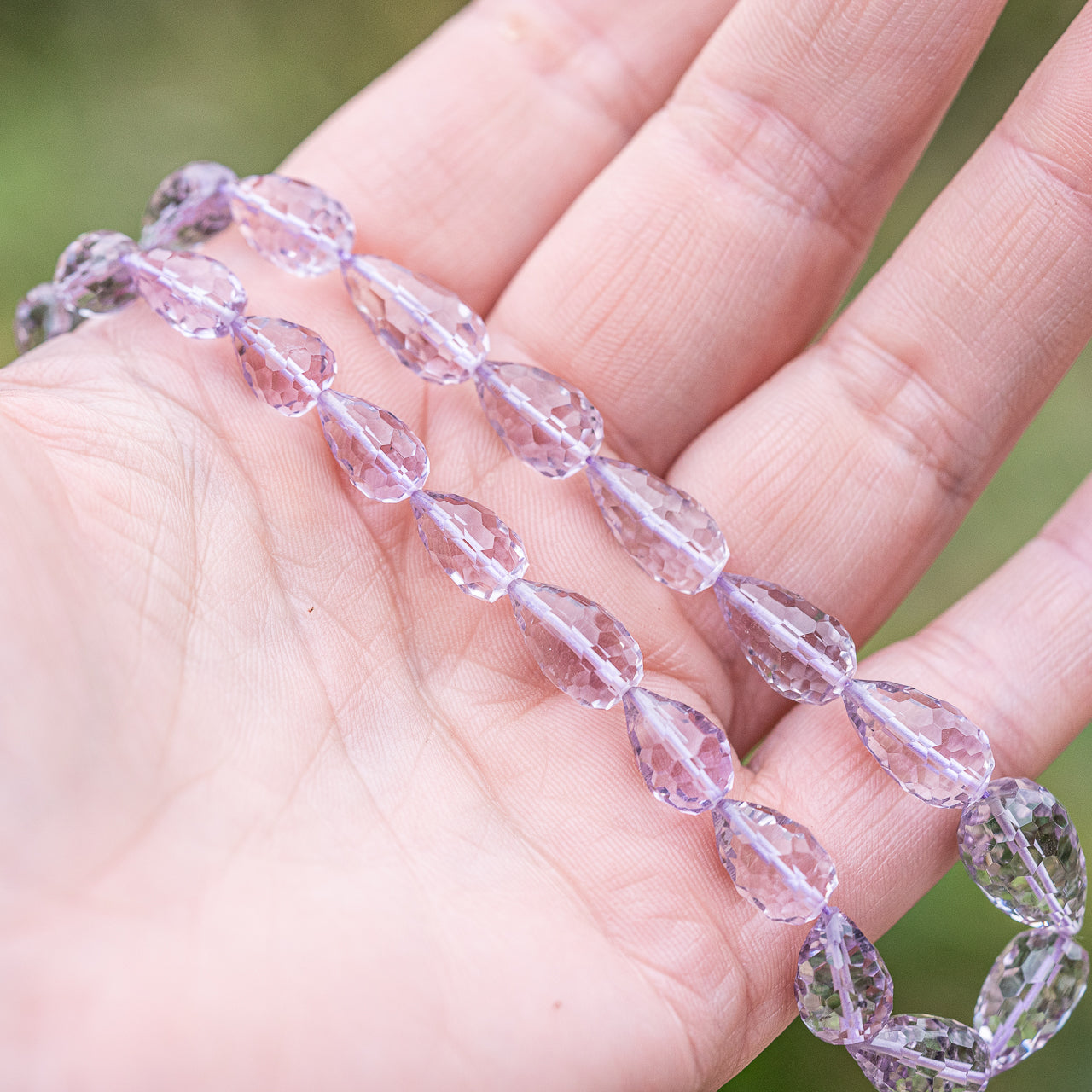 Perles gouttes facettes AA en Améthyste lilas de 9/14 mm ( à l&