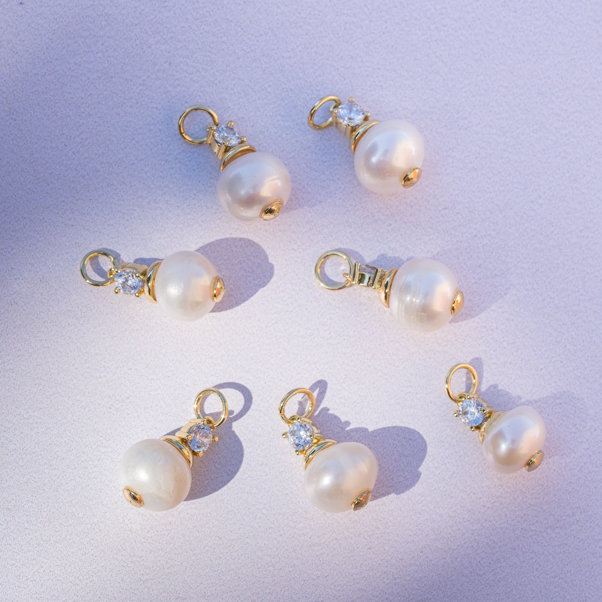 Breloques en laiton plaqué or 18k, perles d&