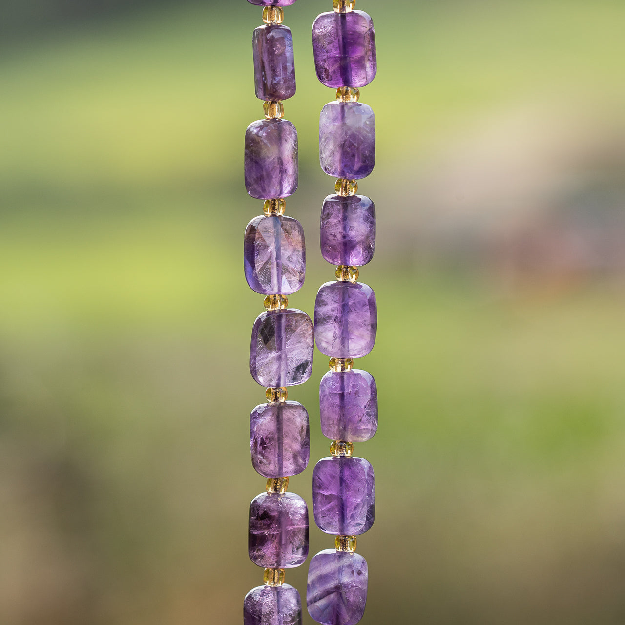 Perles rectangles facettes en Améthyste de env 9/10 mm ( lot de 2 perles )