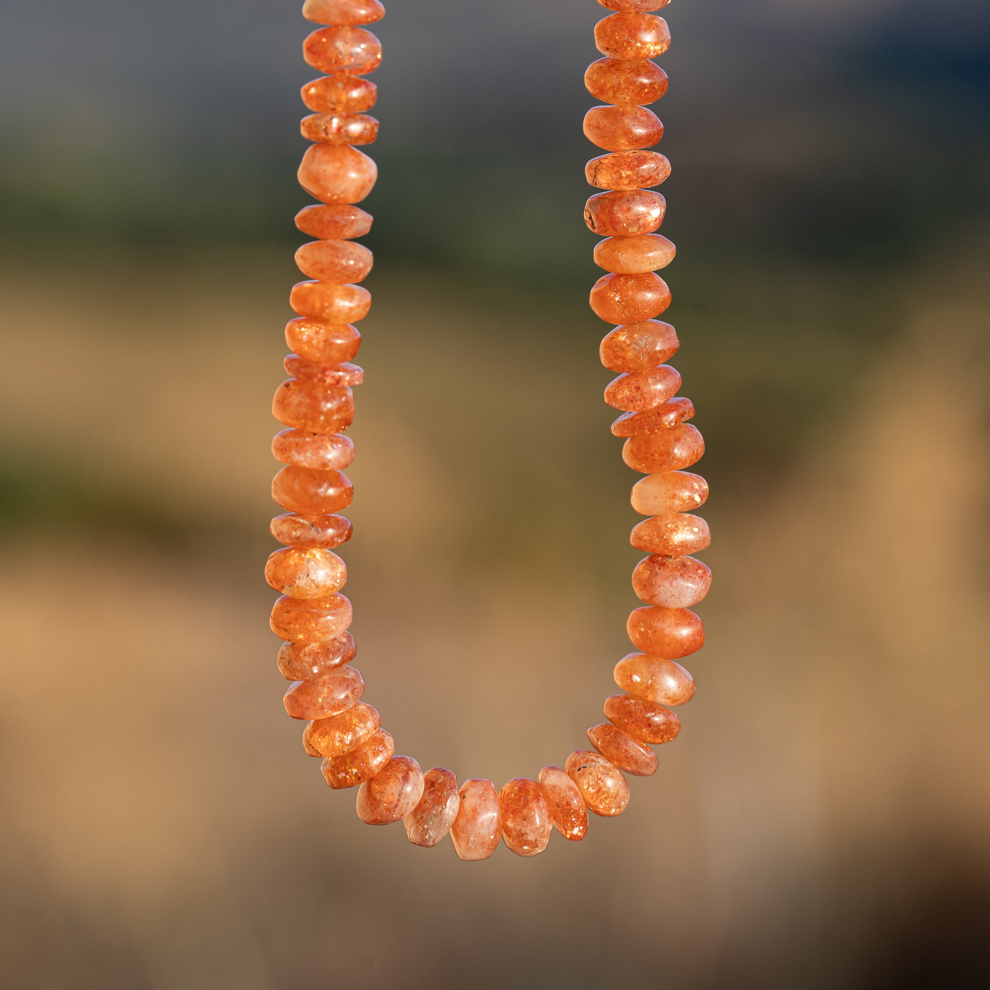 Perles rondelles lisses de Pierre de soleil de 6 à 6,5 mm au choix ( lot de 4 perles )