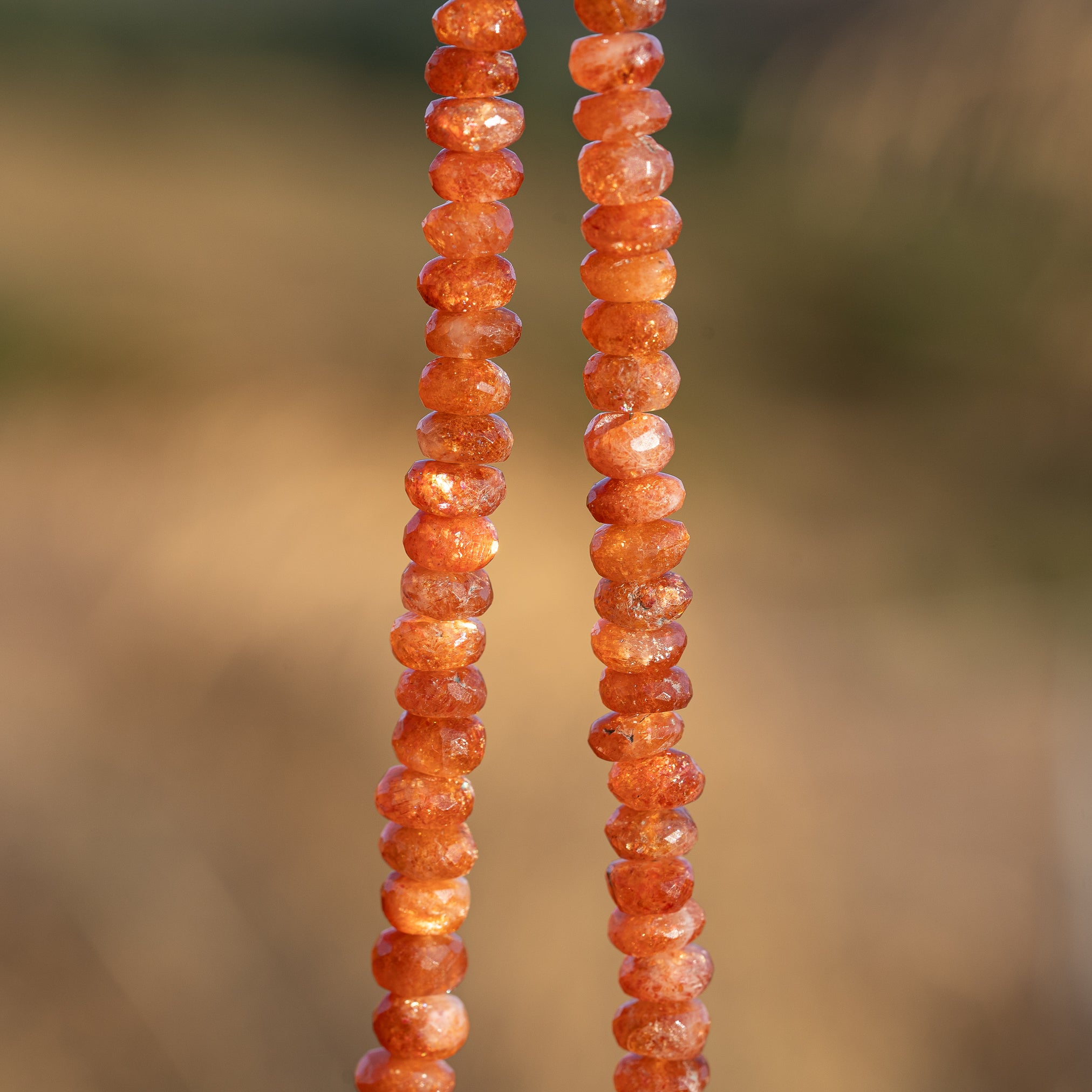 Fils de 40 cm de perles rondelles facettes de Pierre de soleil de 6 à 9 mm