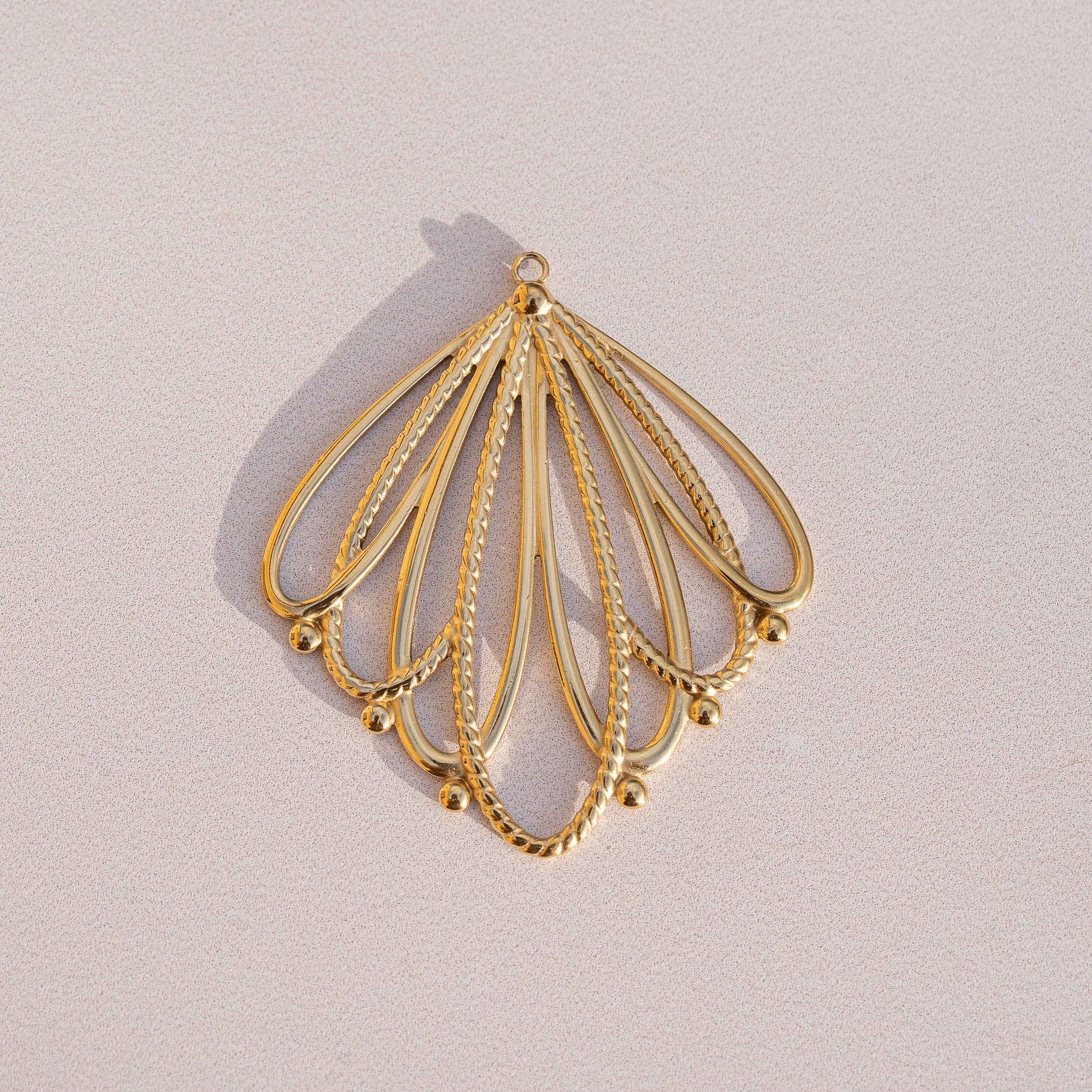 Breloques feuilles en acier inoxydable plaqué or 18k de 44,5 mm ( à l&