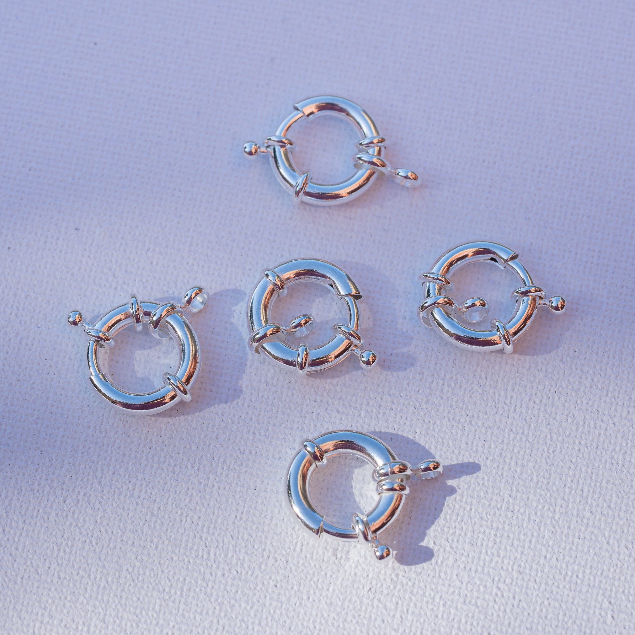 Fermoirs roue en laiton plaqué argent 925 de 16 x 3,5 mm ( à l&