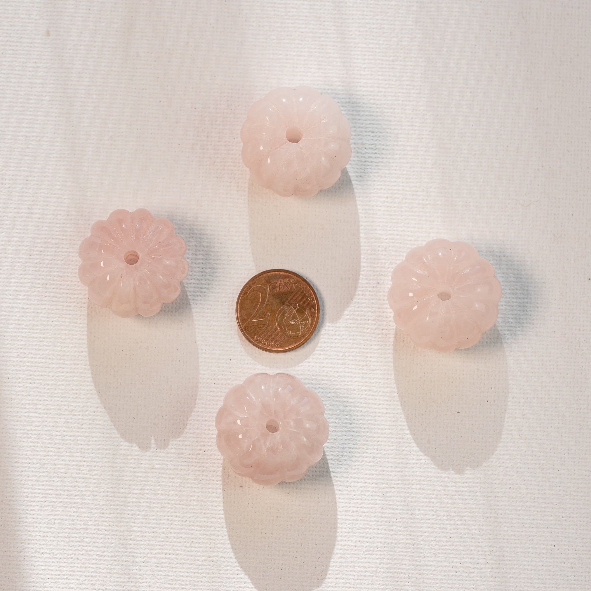 Grosses perles citrouilles sculptées en Quartz rose de 25 x 18 mm ( à l&