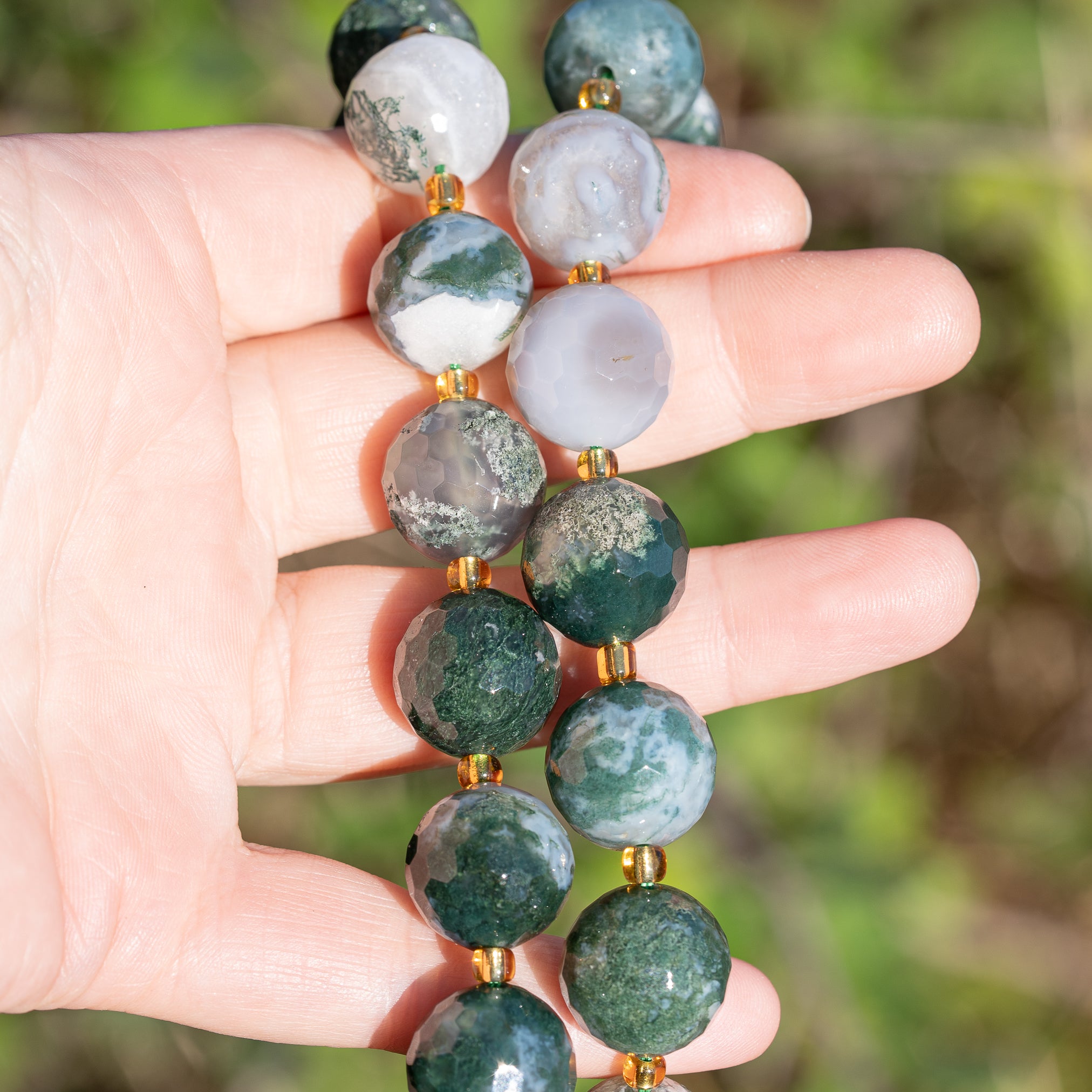 Perles rondes facettes en Agate mousse de 15,5 mm ( à l&