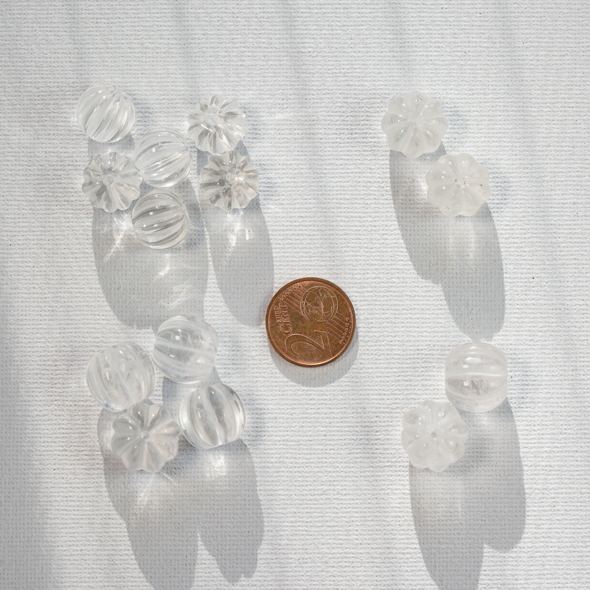 Perles sculptées citrouilles en cristal de roche de 11 à 14 mm ( à l&