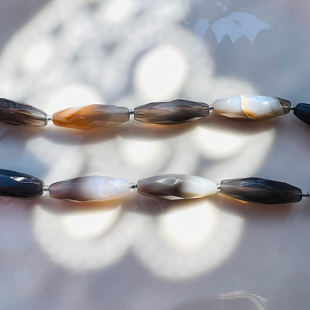 Perles " riz " facettes en Agate grise de 29 mm ( à l&