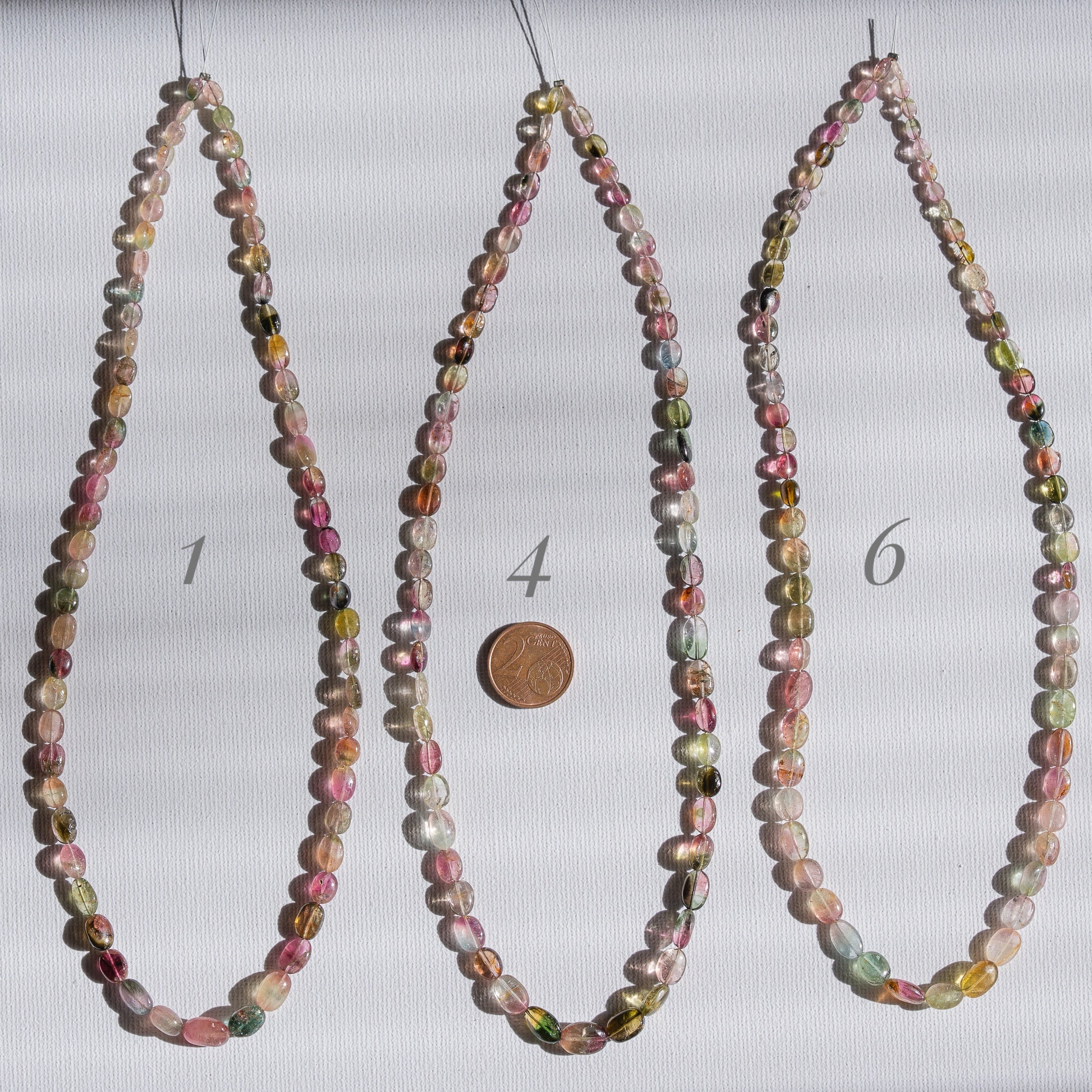 Fil de 43 cm de perles ovales lisses de Tourmaline multicolore " qualité wouah " 🌈 de 4/10 mm