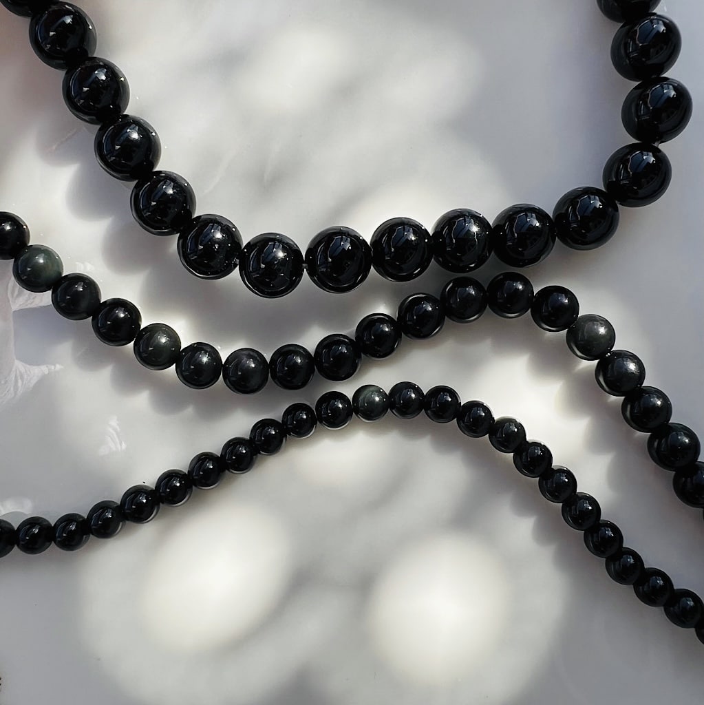 Perles rondes en Obsidienne noire de 10 mm ( lot de 4 )