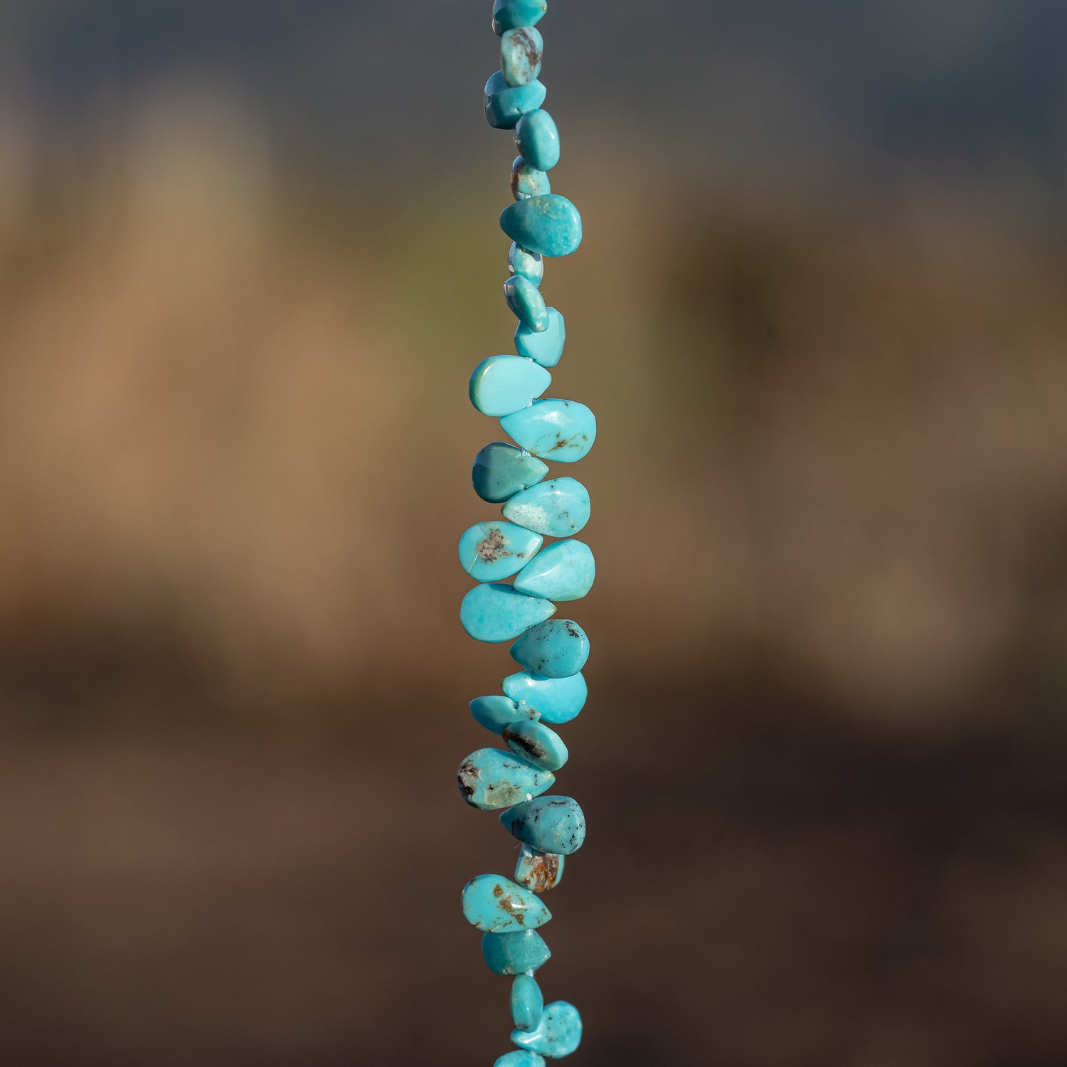 Petites perles gouttes lisses de Turquoise d&