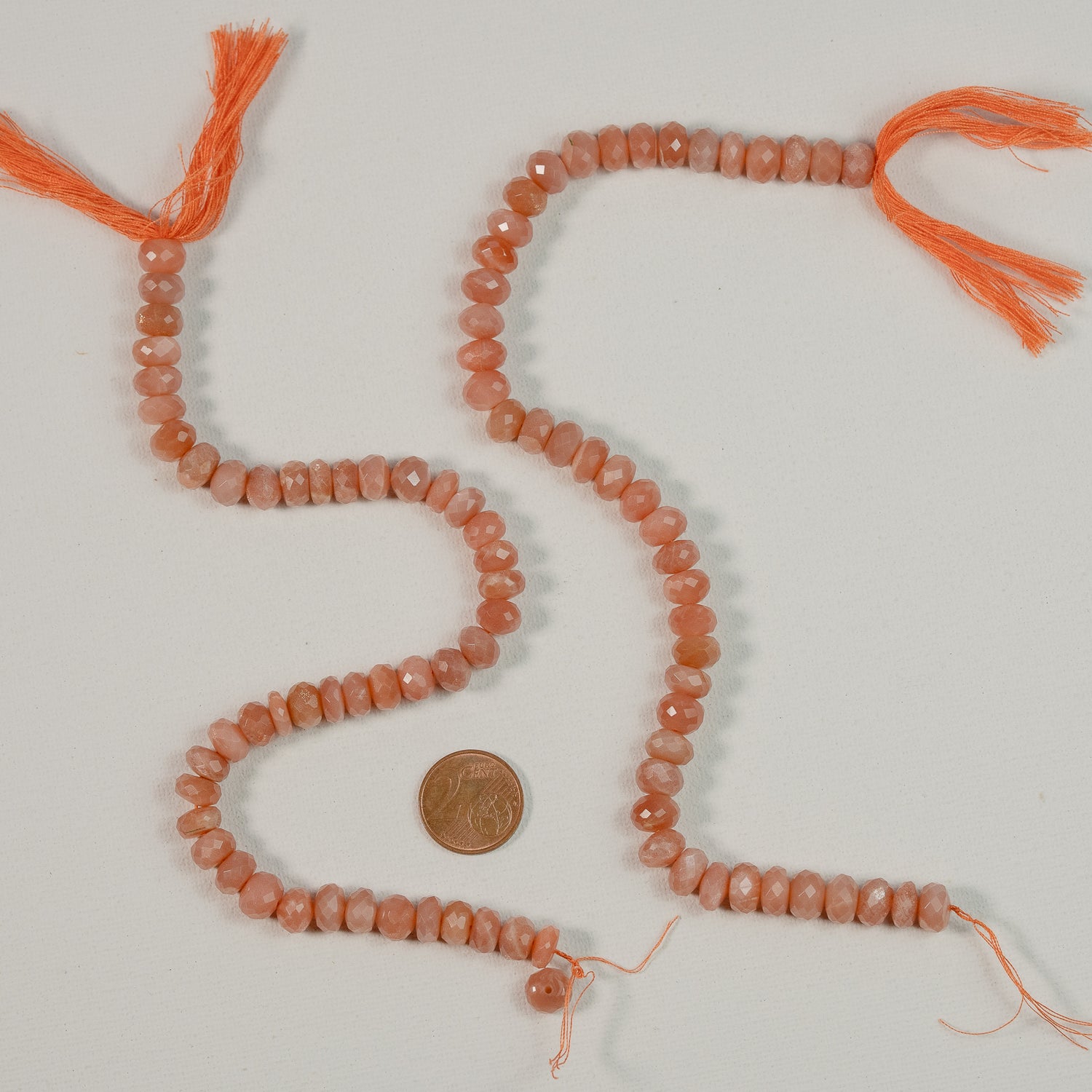 Fil de 25 cm de perles rondelles facettes de pierre de lune pêche de env 8/9 x 5/6 mm