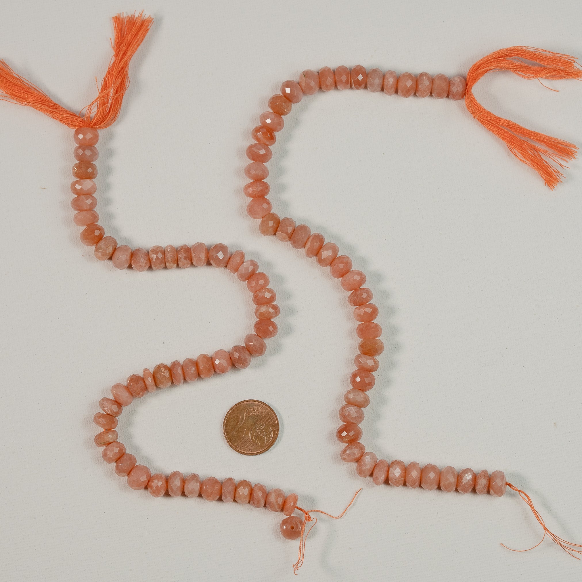 Fil de 25 cm de perles rondelles facettes de pierre de lune pêche de env 8/9 x 5/6 mm