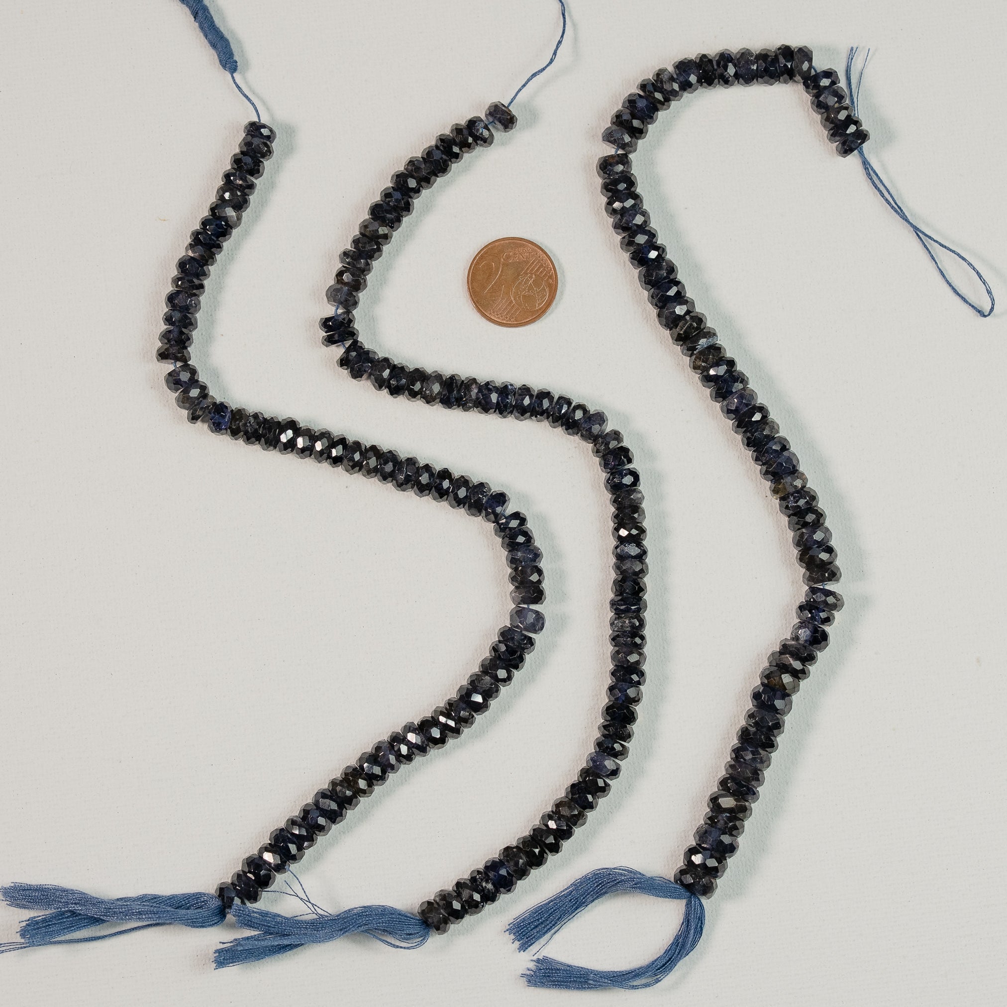 Fils de 22,5 cm de perles rondelles facettes de Iolite de env 7 à 8,5 mm au choix