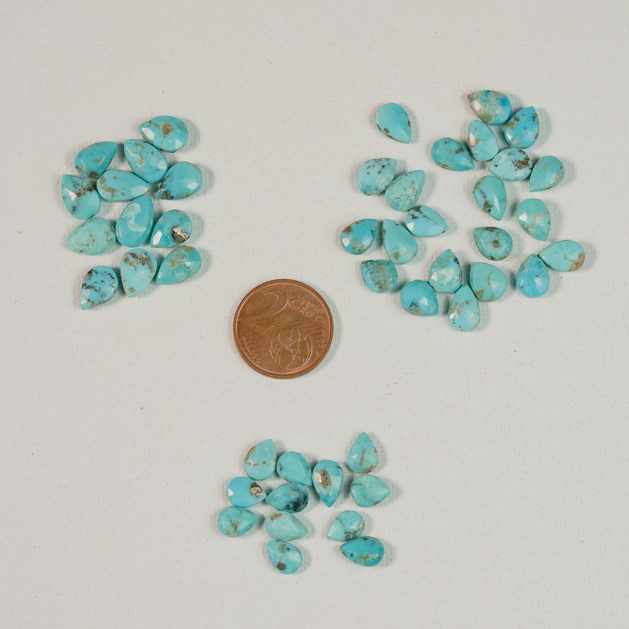 Perles gouttes facettes de Turquoise d&