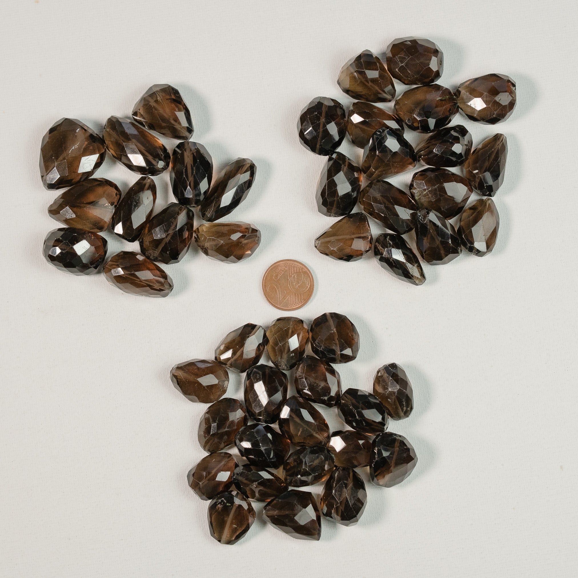 Grosses perles pépites facettes de quartz fumé de env 18 à 27 mm ( à l&