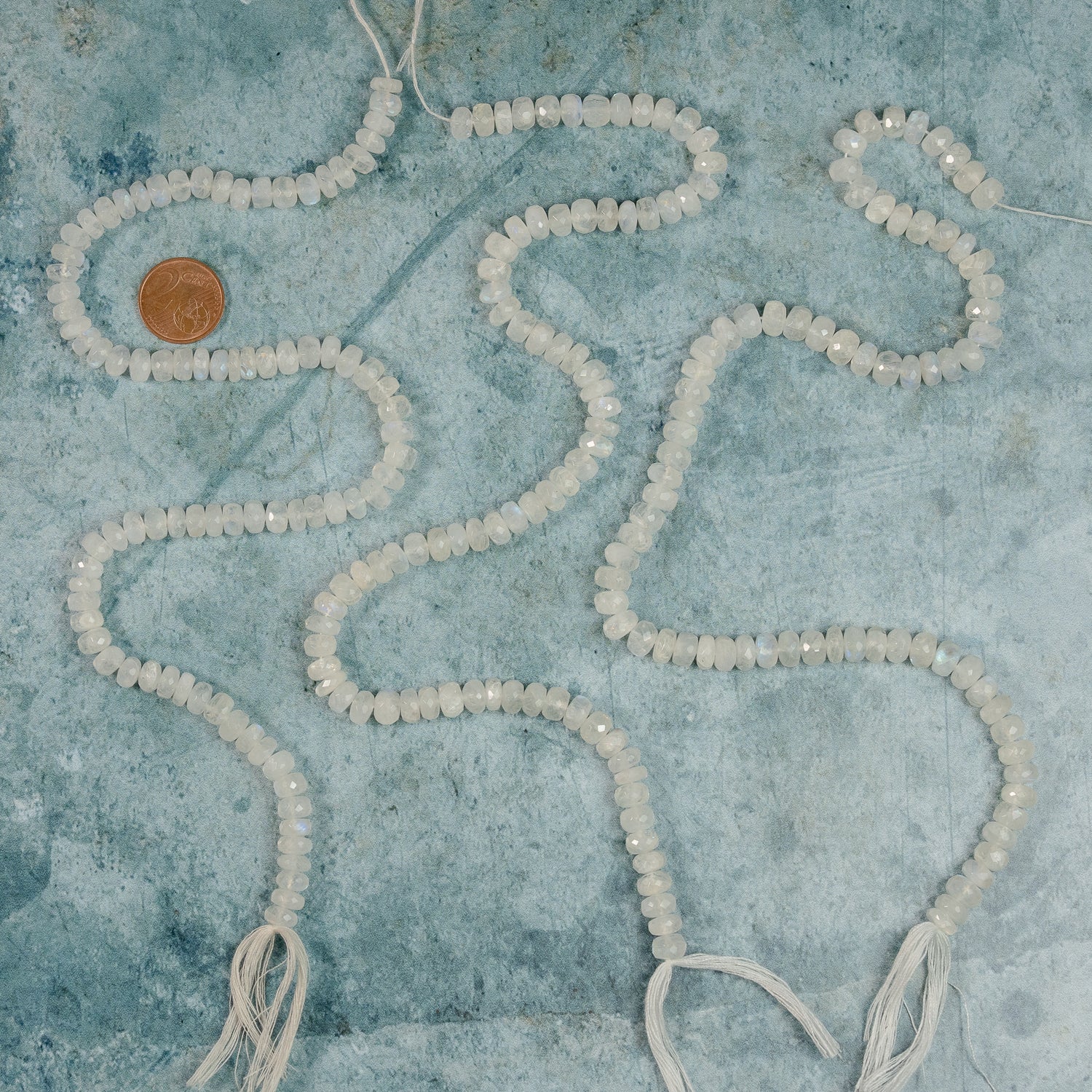 Fils de 35/36 cm de perles rondelles facettes de Labradorite blanche de 7/8 mm