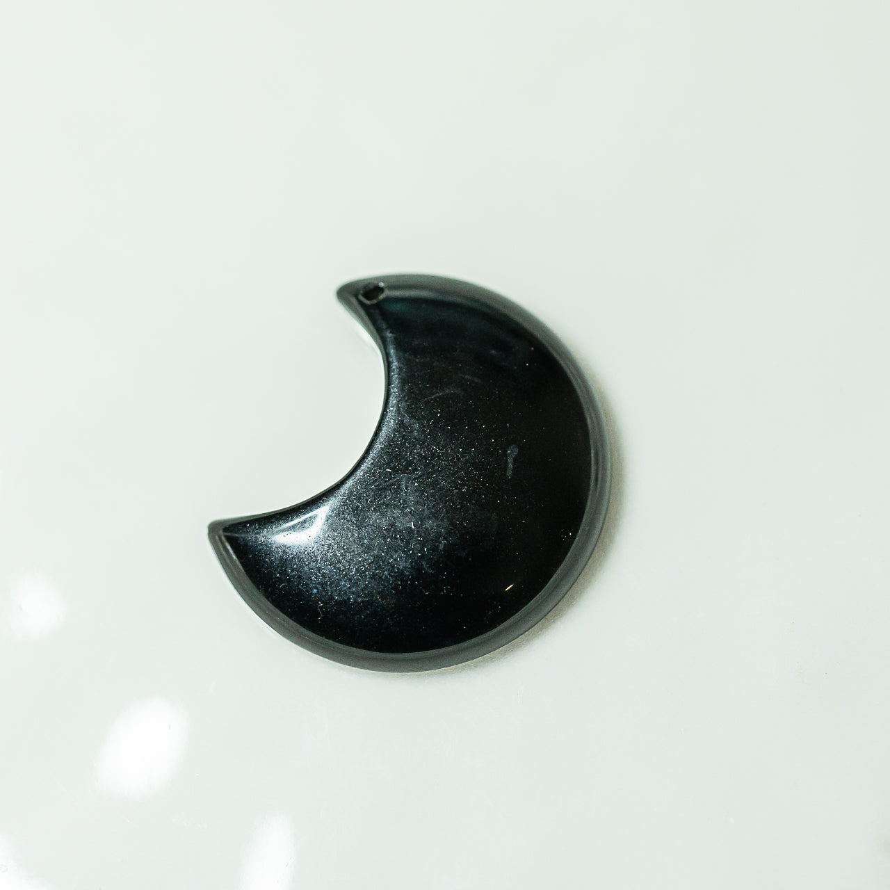 Pendentifs lune en Obsidienne noire de 3,5 cm ( à l&