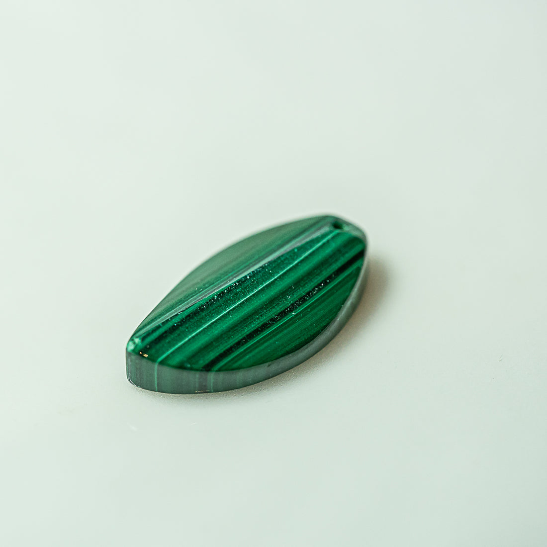 Pendentifs feuilles en Malachite de 2,7 cm au choix